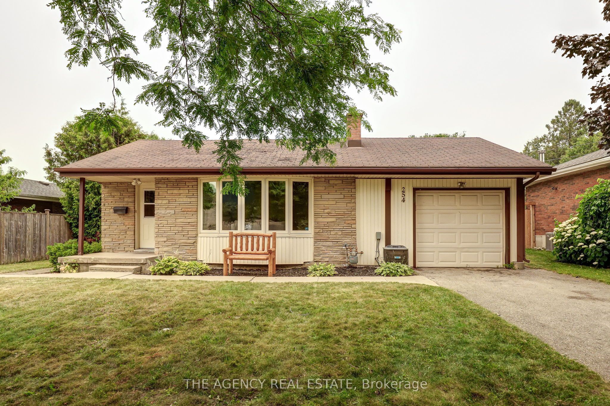254 King Edward Avenue, London South, ON N5Z 3T7