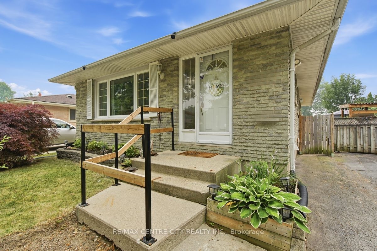 1199 Jalna Boulevard, London South, ON N6E 2A6 photo 5