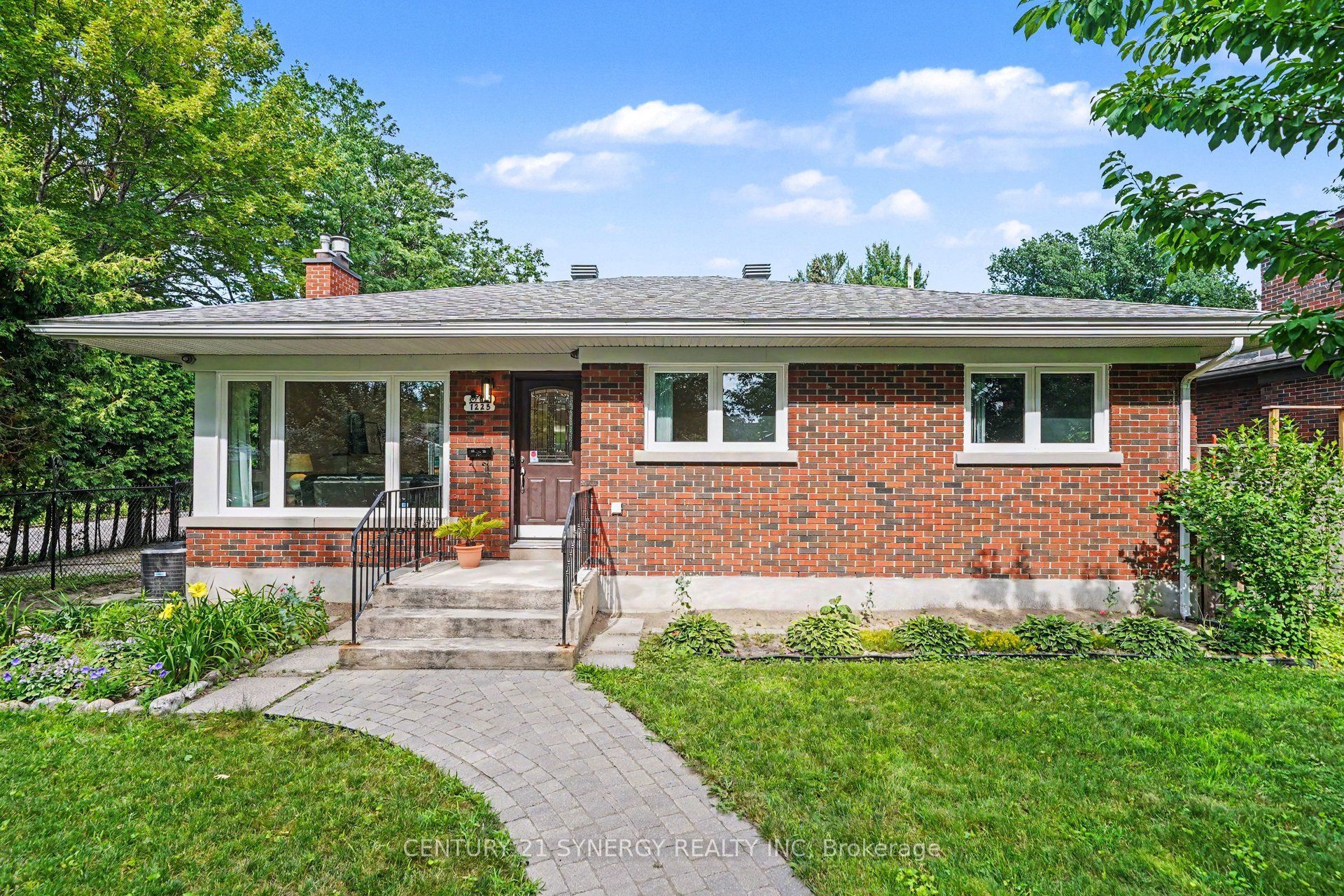1225 Major Street, Belair Park - Copeland Park and Area, ON K2C 2S3