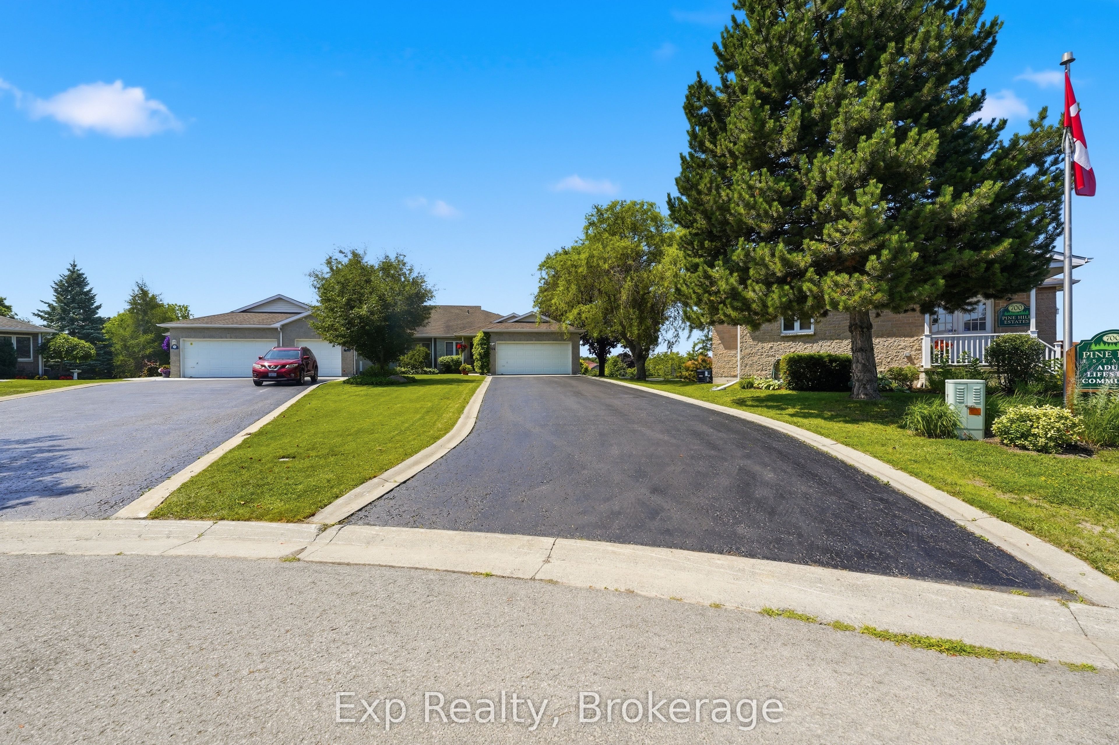 704 Millwood Drive, Kingston, ON K7M 8Z1 photo 2