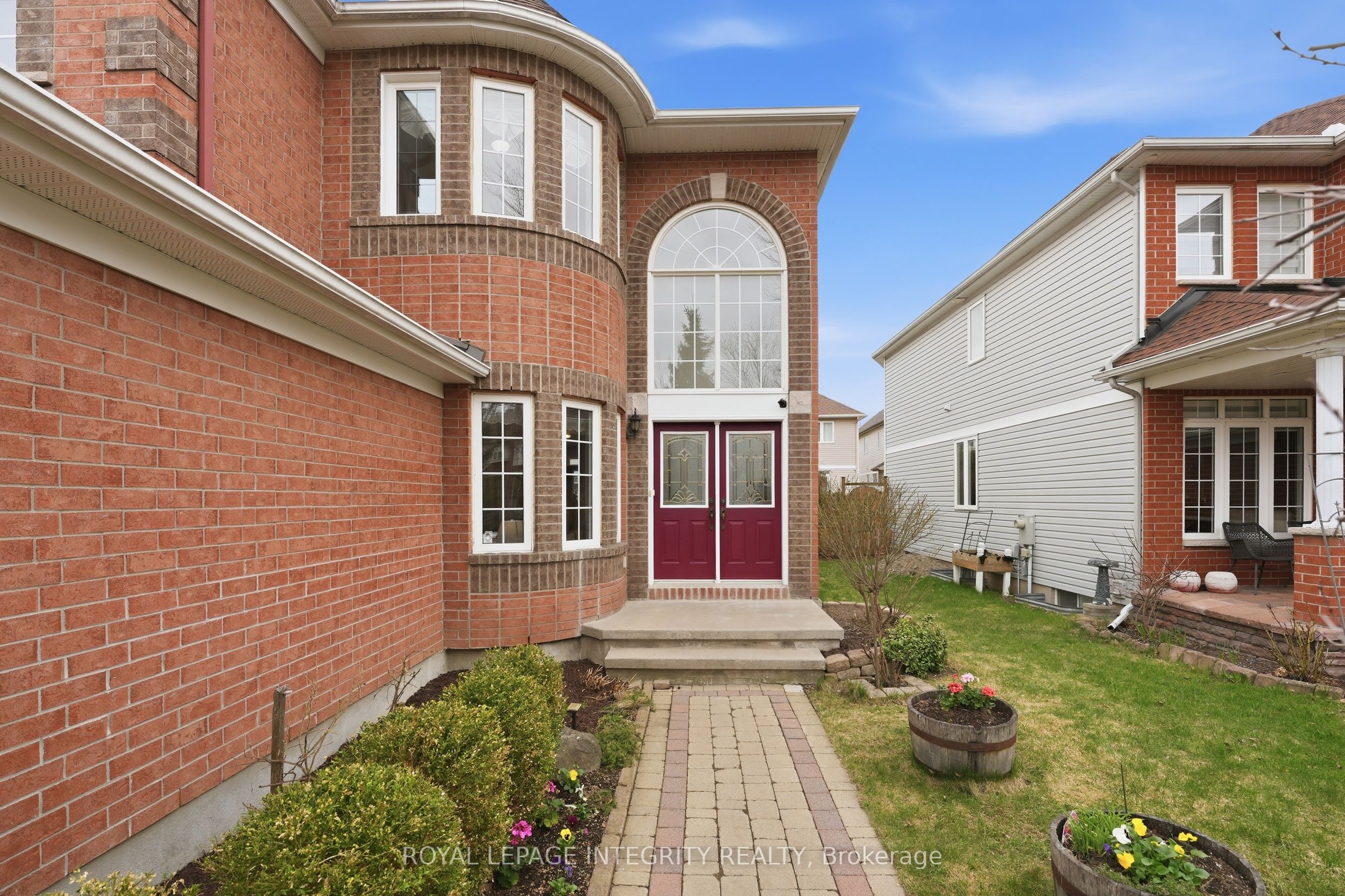 46 Catterick Crescent, Kanata, ON K2K 3M6 photo 3