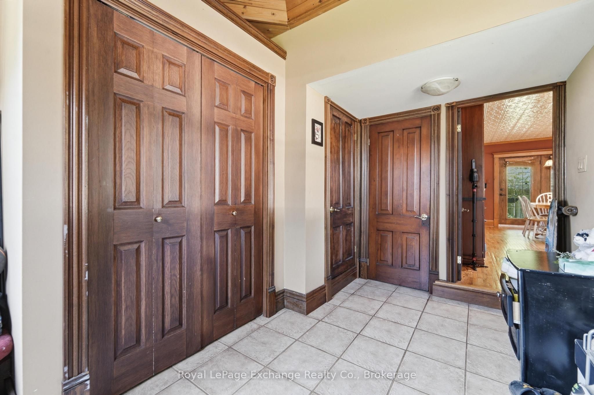 28 Wickham Street, Kincardine, ON N0G 2T0 photo 4