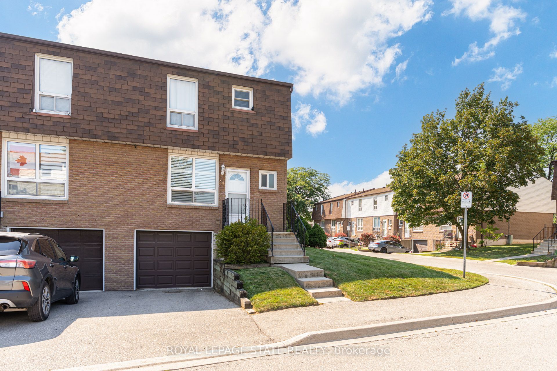 1301 Upper Gage Avenue 34, Hamilton, ON L8W 1E5 photo 4