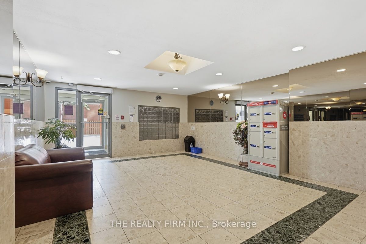 76 Base Line Road W 904, London South, ON N6J 4X6 photo 4