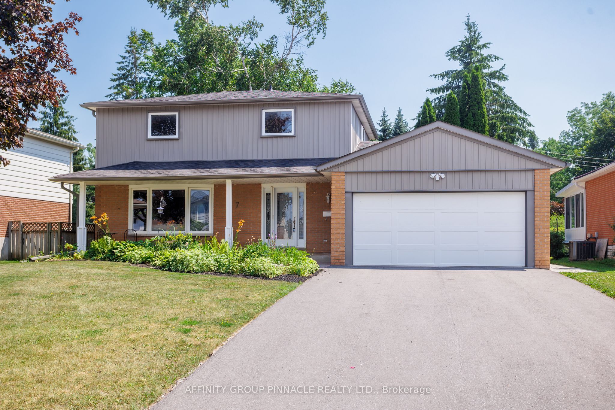 7 Redwing Street, Kawartha Lakes, ON K9V 4T4 photo 2