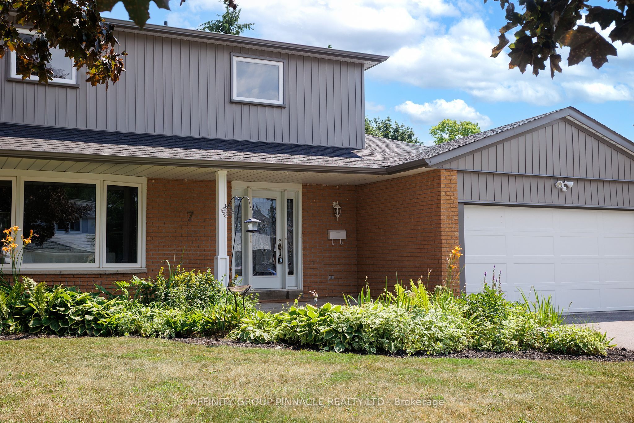 7 Redwing Street, Kawartha Lakes, ON K9V 4T4 photo 3