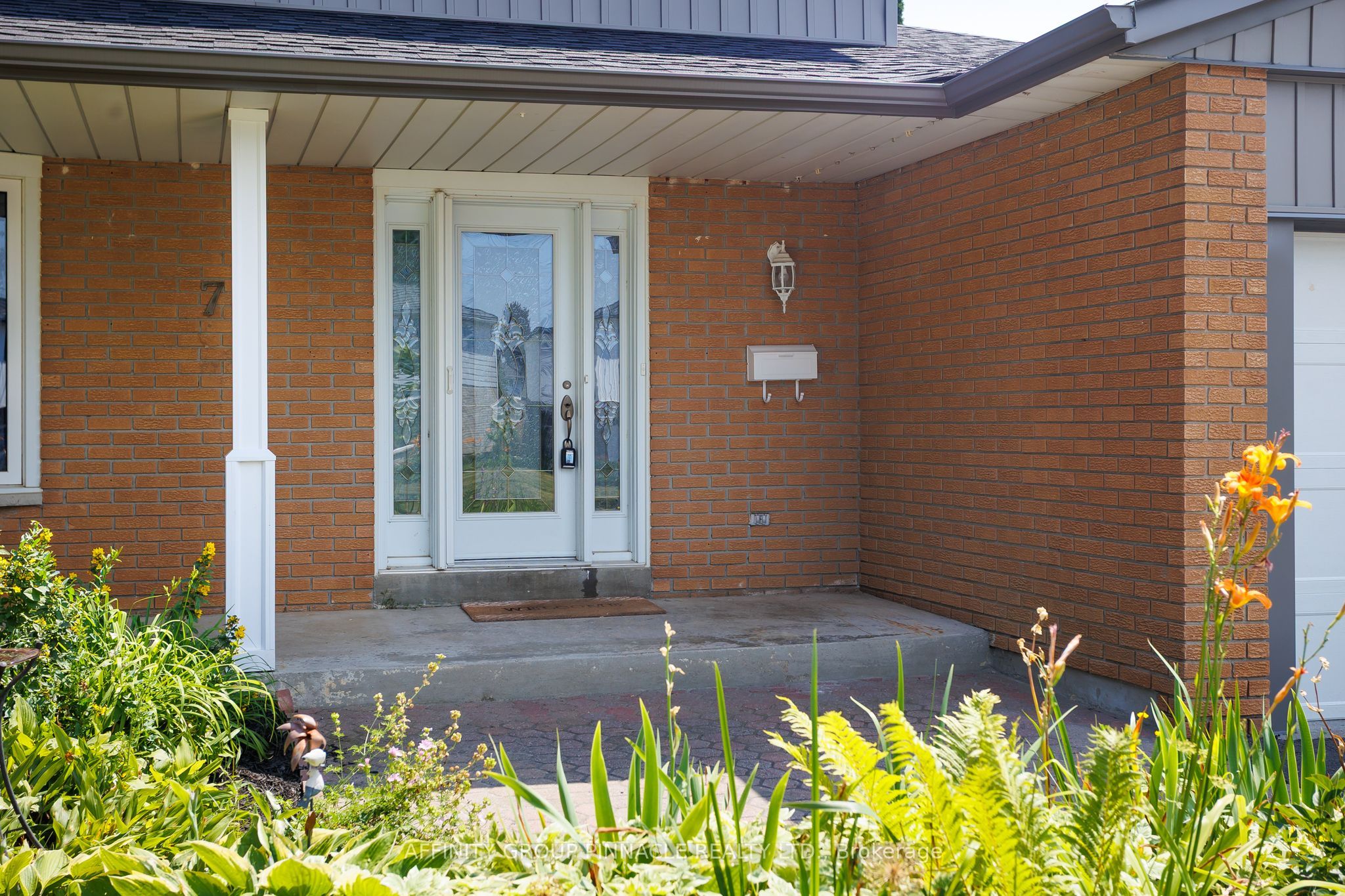 7 Redwing Street, Kawartha Lakes, ON K9V 4T4 photo 4