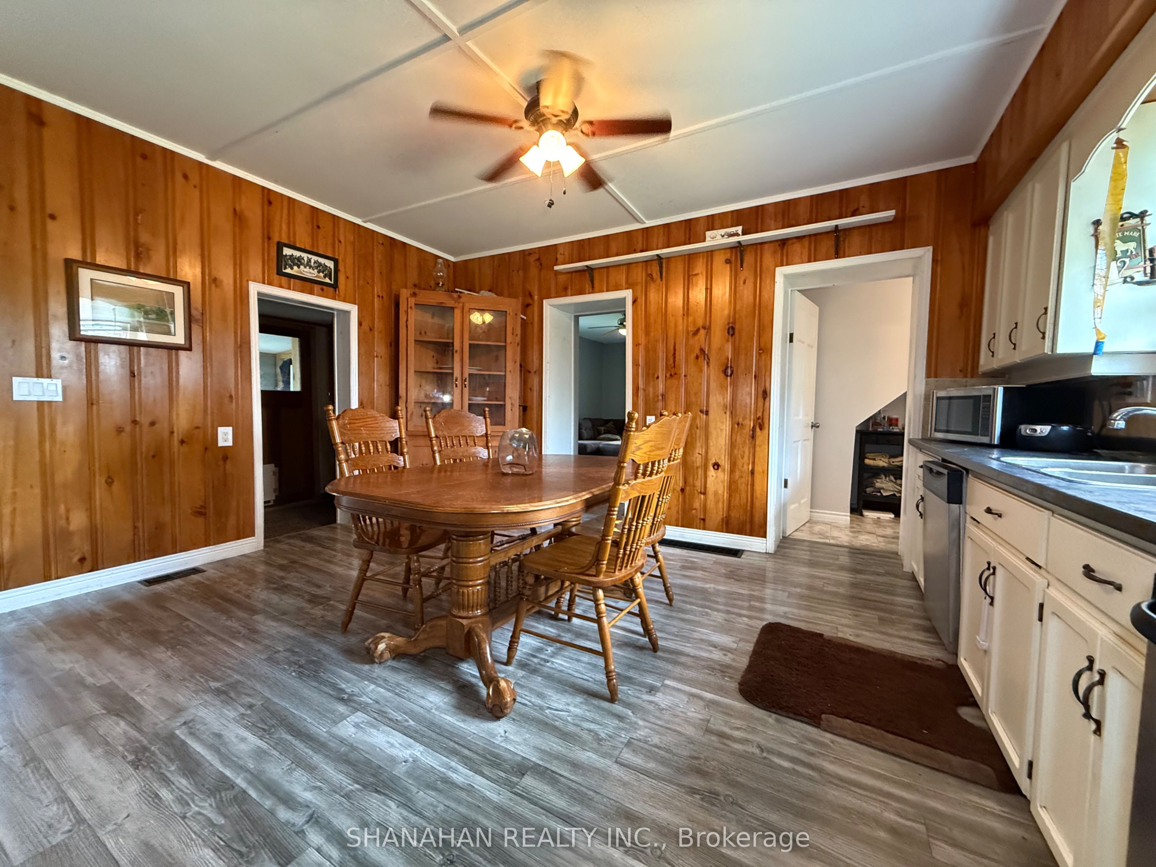 1371 Egremont Drive, Adelaide Metcalfe, ON N0M 2B0 photo 5