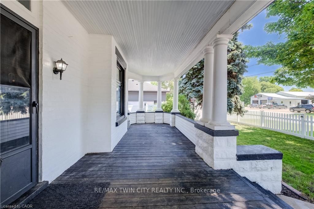 290 TURNBERRY Street, Huron East, ON N0G 1H0 photo 5