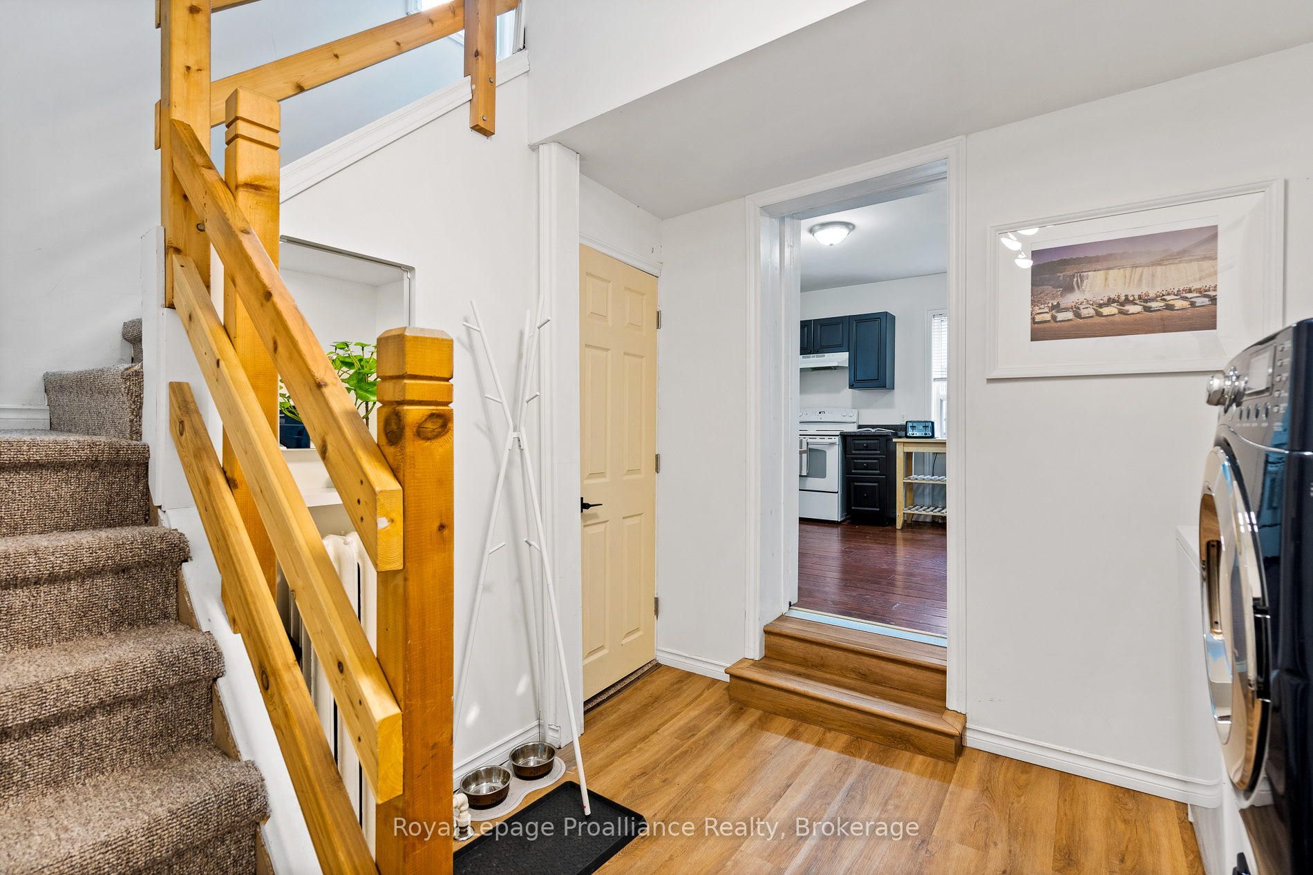 5654 Desson Avenue Upper, Niagara Falls, ON L2G 3T2 photo 3