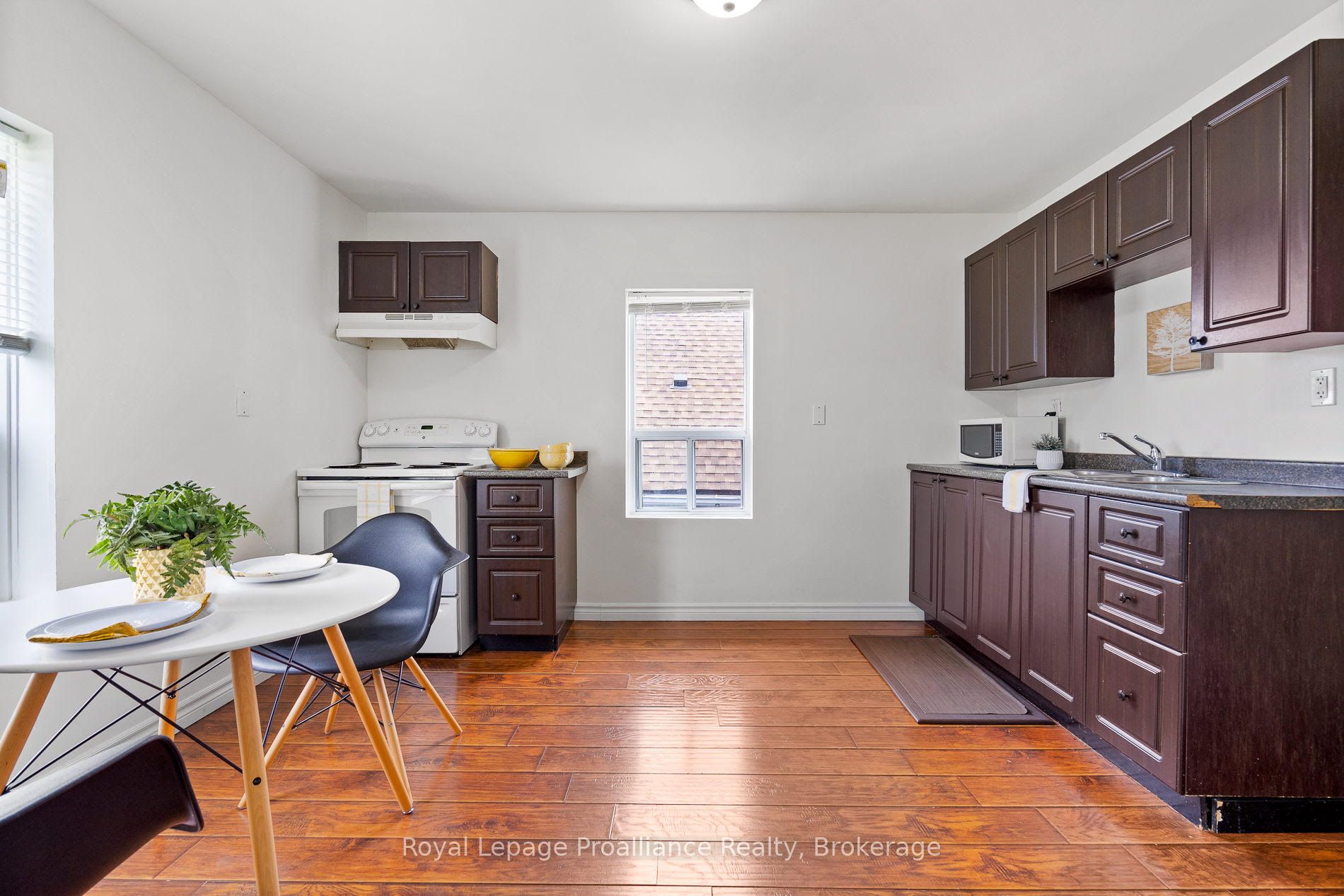 5654 Desson Avenue Upper, Niagara Falls, ON L2G 3T2 photo 5