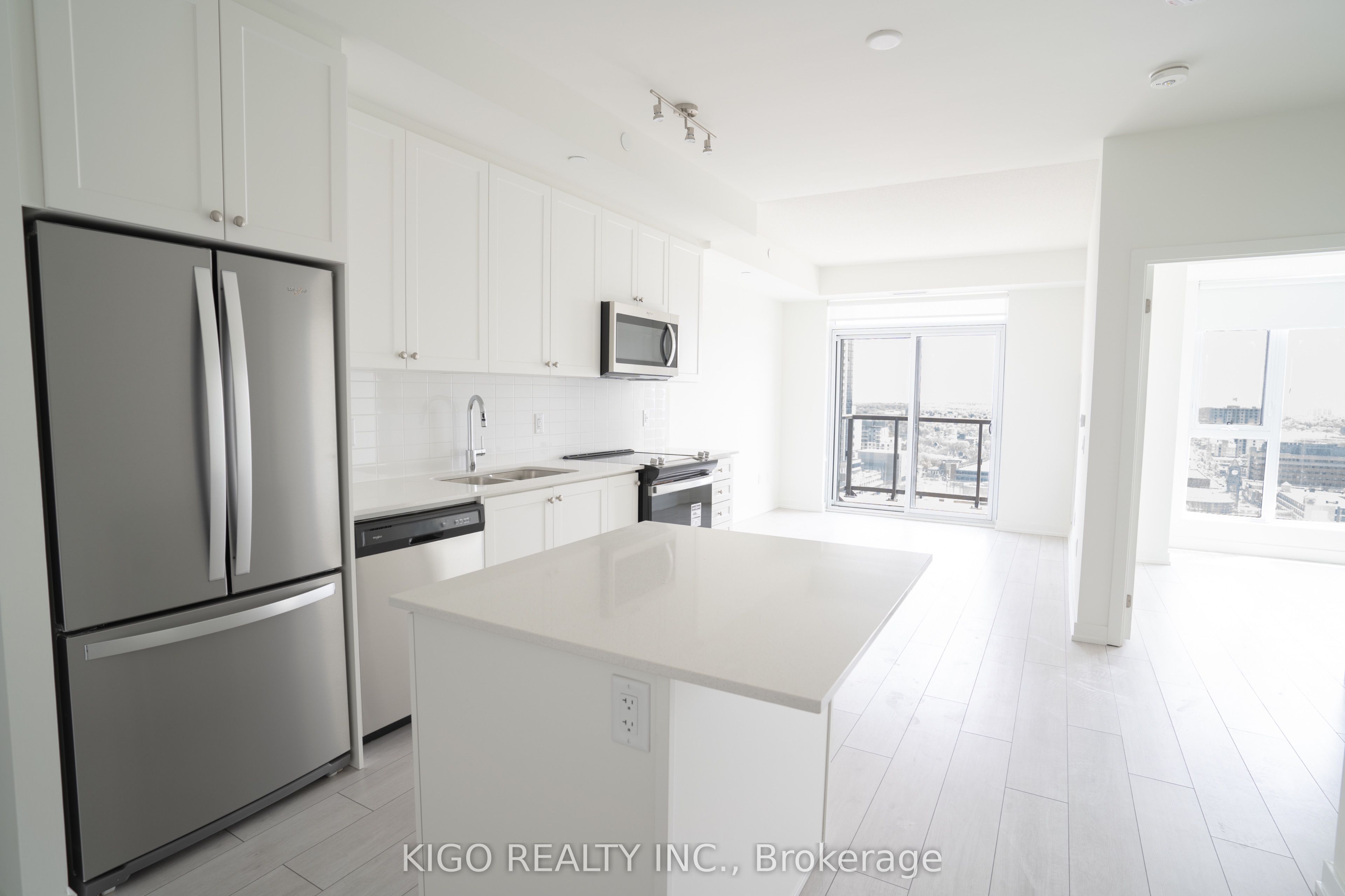 55 Duke Street W 1705, Kitchener, ON N2H 0B7 photo 4