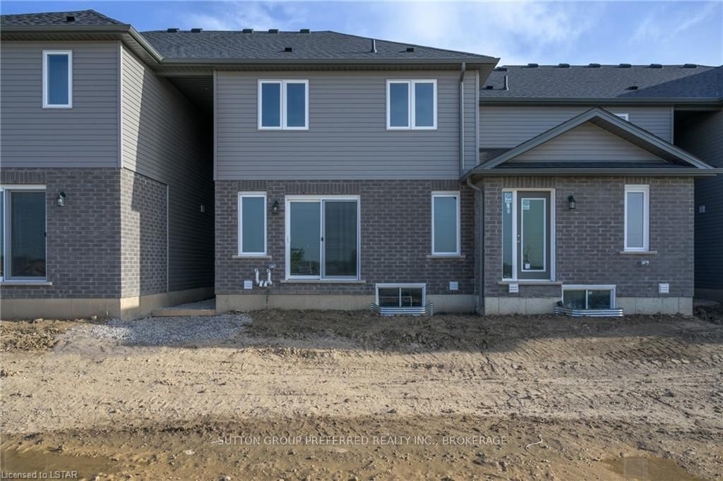 341 KENNINGTON Way, London South, ON N6L 0H4 photo 3
