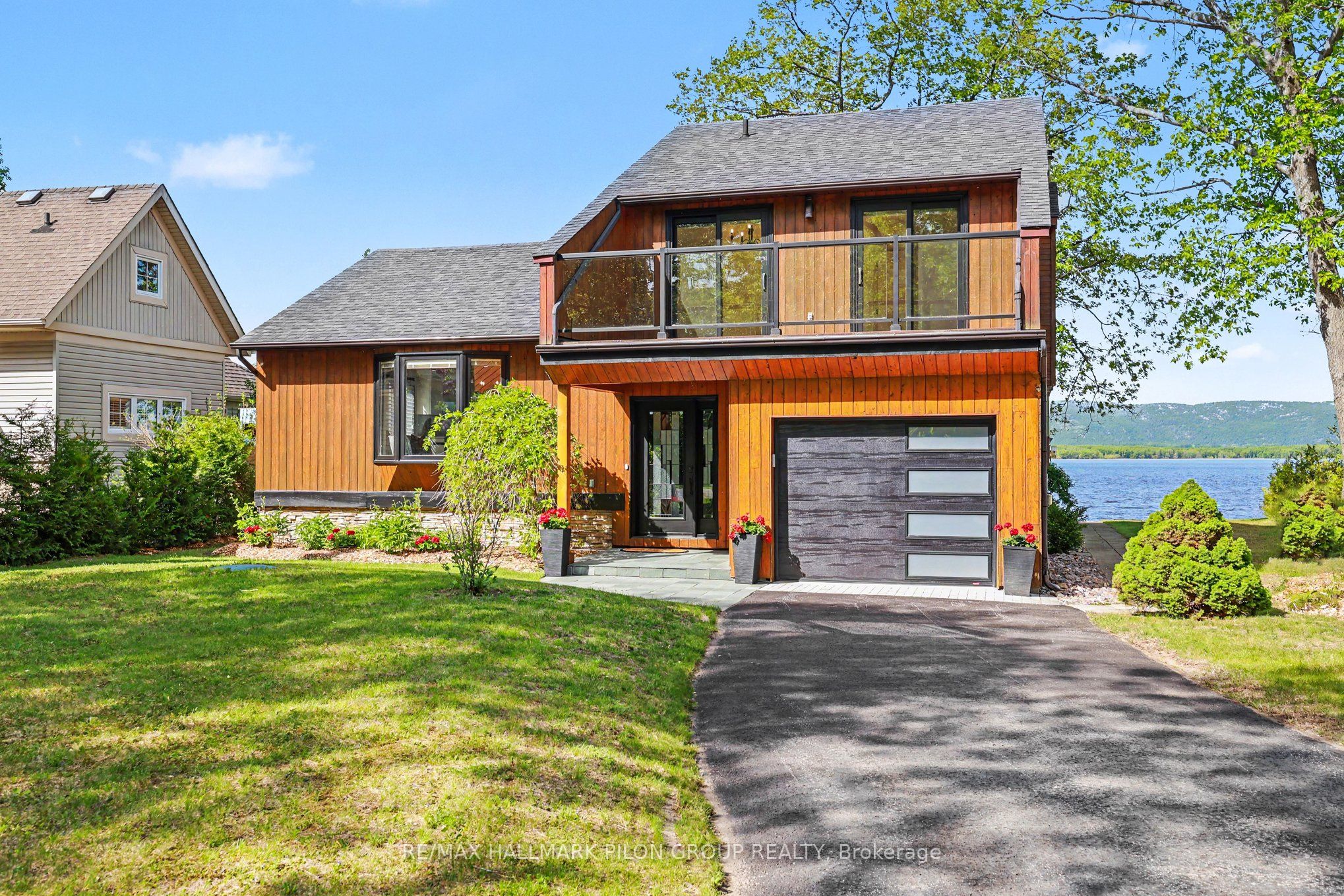 584 Bayview Drive, Constance Bay - Dunrobin - Kilmaurs - Woodlawn, ON K0A 3M0 photo 2