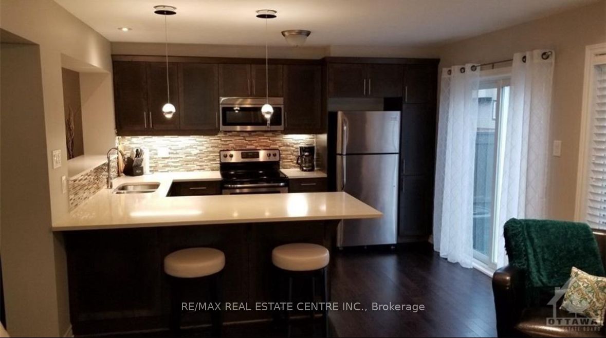 1924 Maple Grove, Stittsville - Munster - Richmond, ON K2S 1B9 photo 3