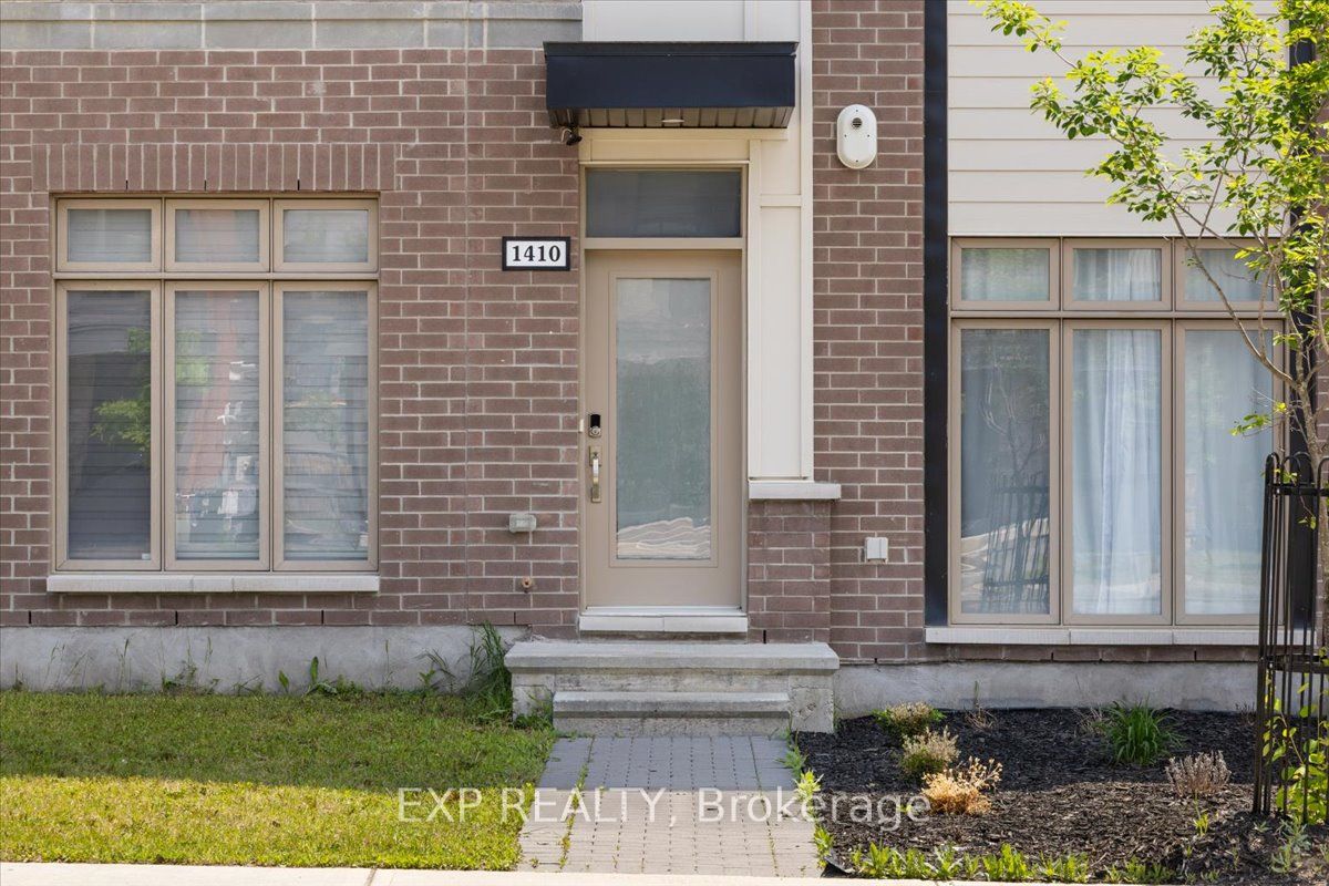 1410 Hemlock Road, Manor Park - Cardinal Glen and Area, ON K1K 5A8 photo 2