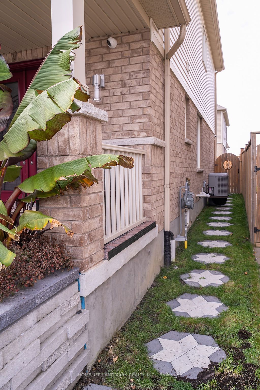 106 Odonnel Drive, Hamilton, ON L0R 1C0 photo 5