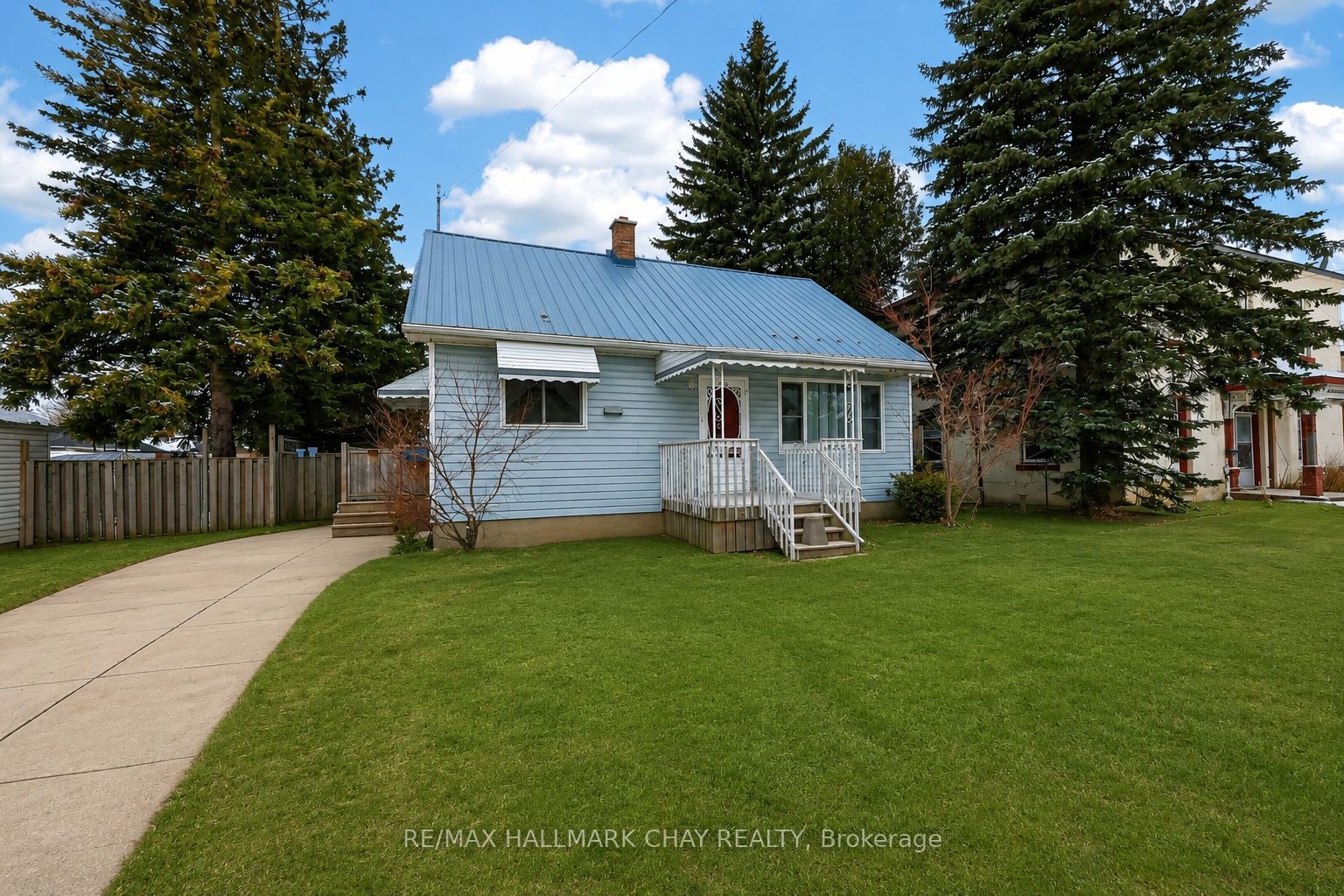 415 Main Street N, Wellington North, ON N0G 2L1 photo 3