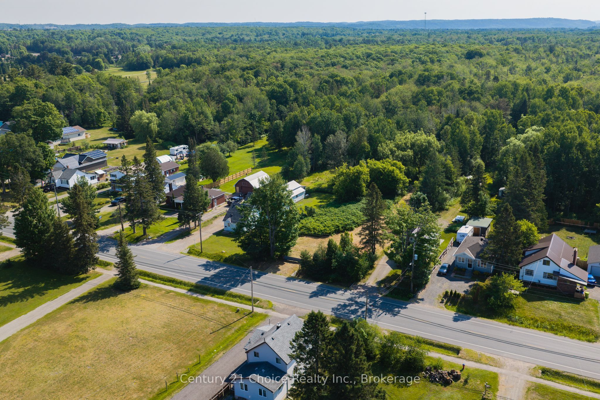 1438 Peoples Road, Sault Ste Marie, ON P6C 3W8