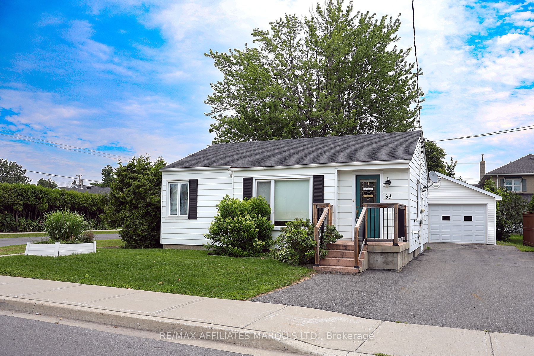 33 Ontario Street, South Dundas, ON K0C 1X0