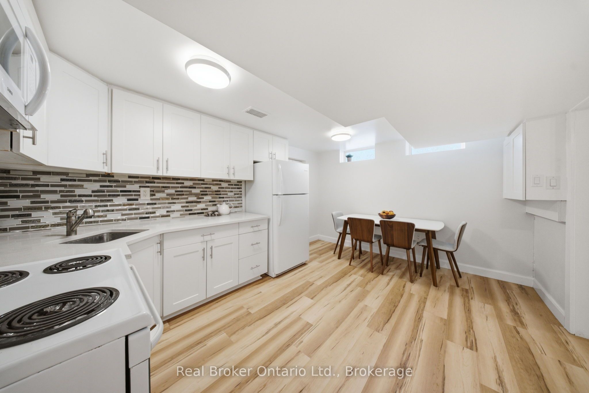 80 Jackson Avenue, Kitchener, ON N2H 3P1 photo 4