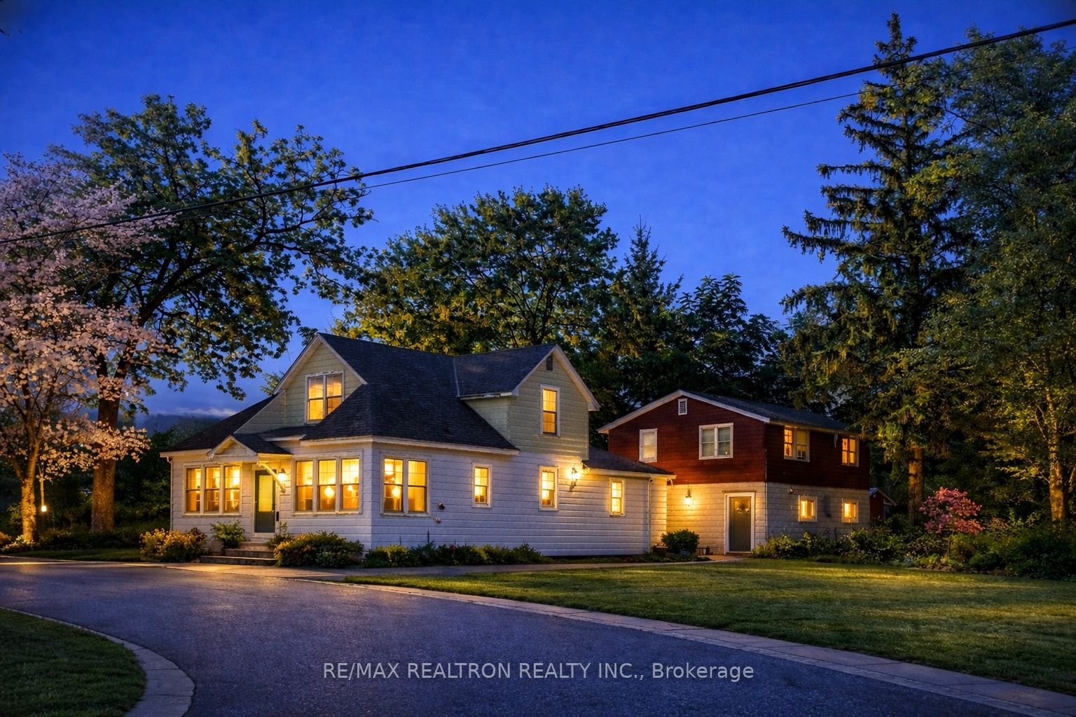192 Lincoln Road W, Fort Erie, ON L0S 1B0