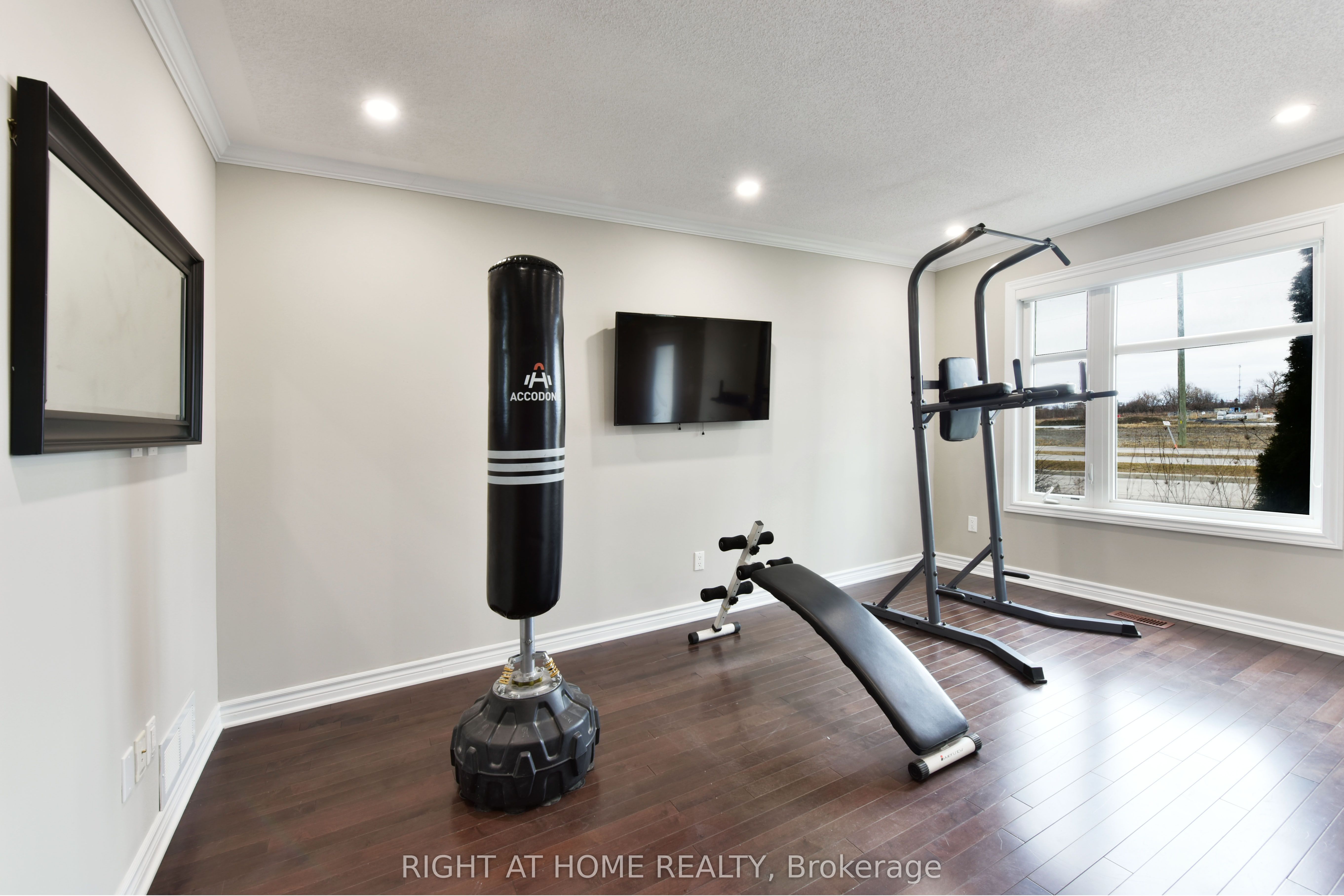 520 SILVERTIP Lane, Kanata, ON K2T 0H7 photo 3