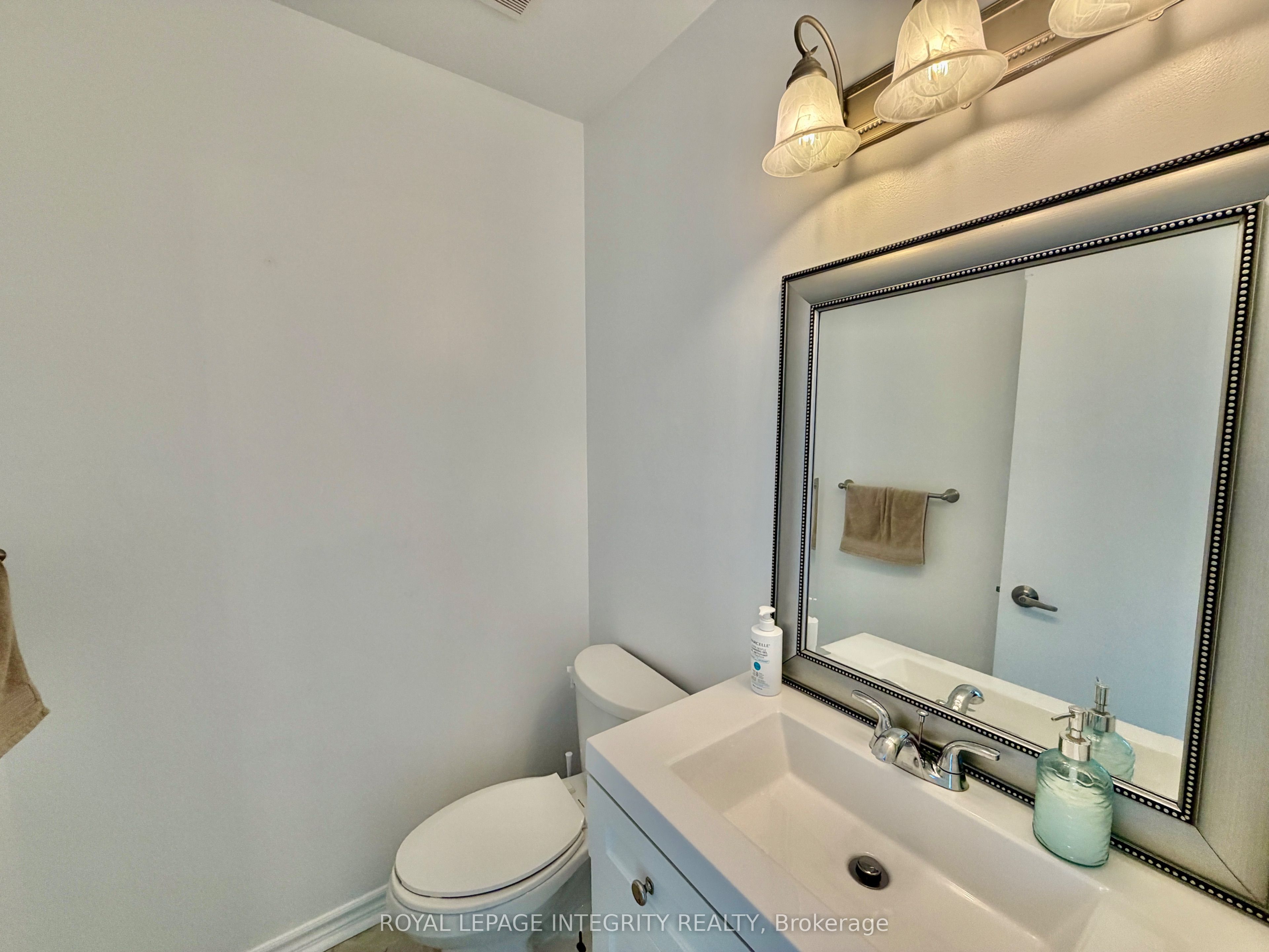 1039 Karsh Drive, Hunt Club - South Keys and Area, ON K1G 4N2 photo 4