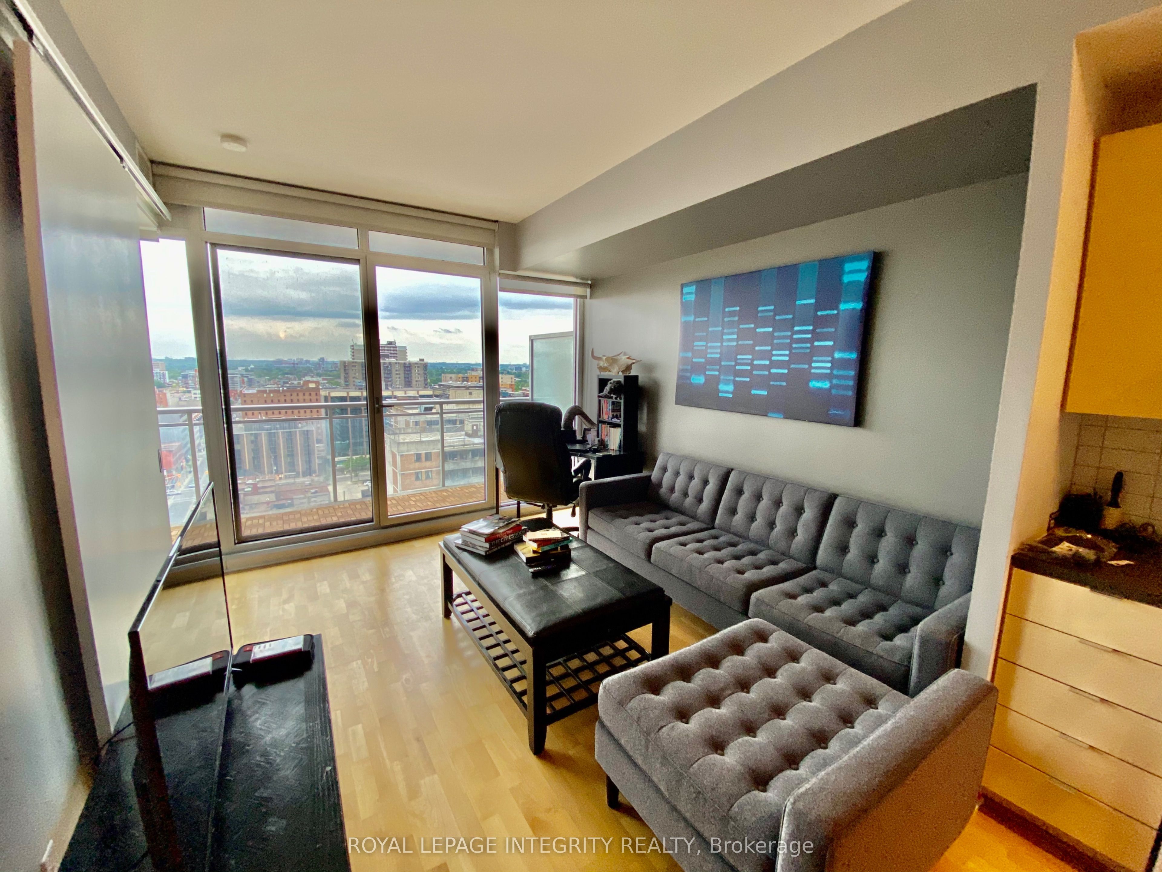 324 Laurier Avenue W 1612, Ottawa Centre, ON K1P 0A4 photo 4