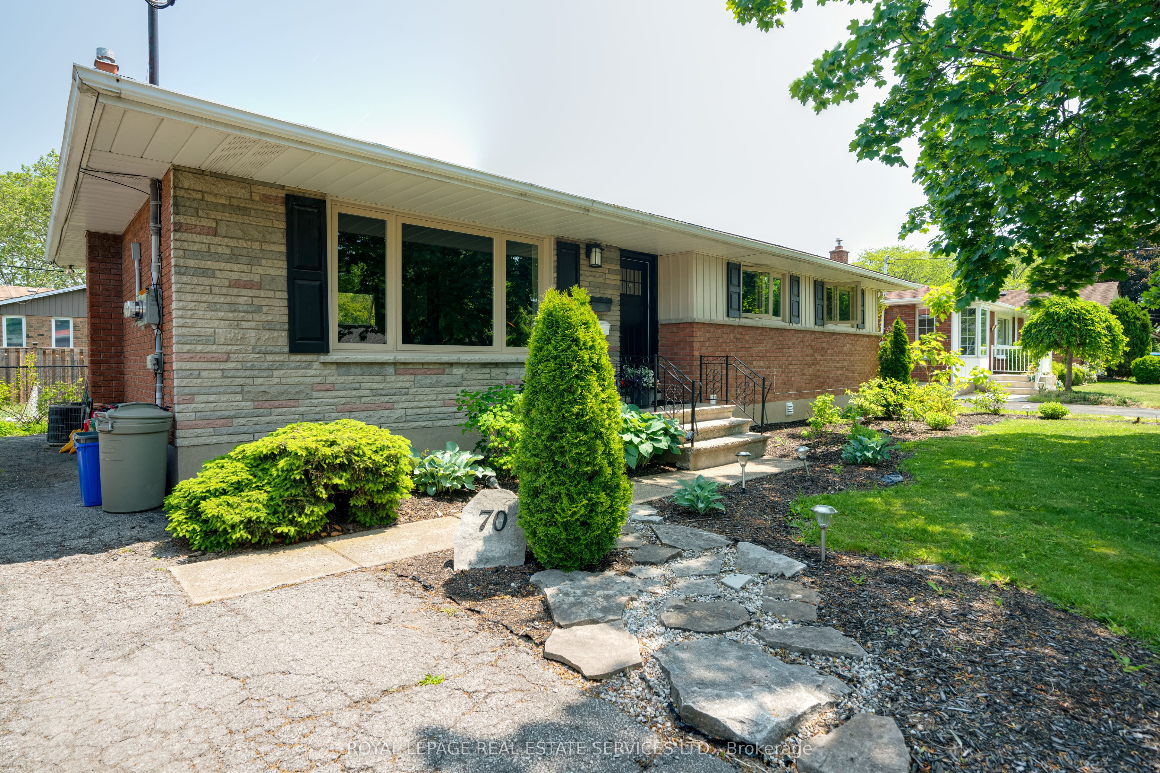 70 Rochelle Drive, St. Catharines, ON L2M 2Y4 photo 2