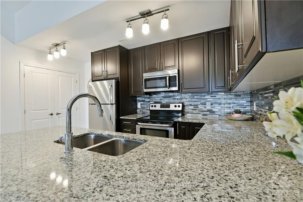 284 Big Sky Private, Leitrim, ON K1T 0M8 photo 5