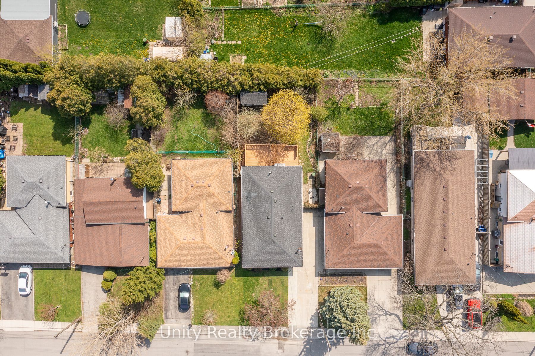 23 Tyrone Drive, Hamilton, ON L9C 2M6 photo 4