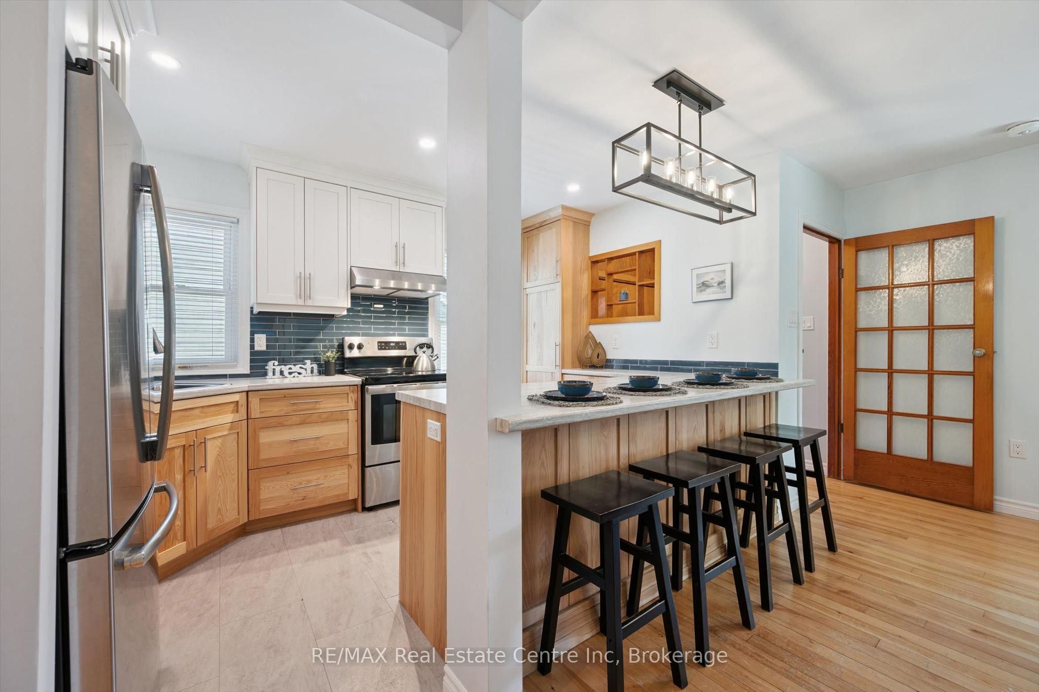 80 Memorial Crescent, Guelph, ON N1H 6B9