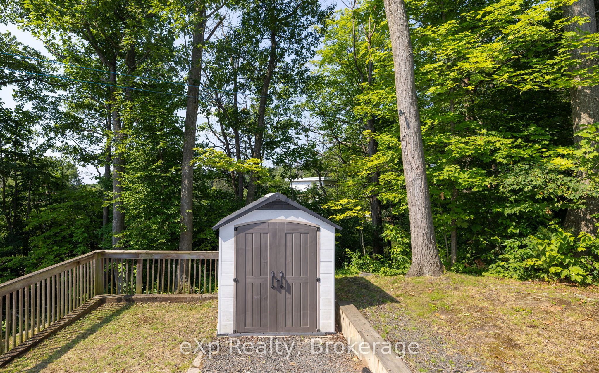 2 Mann Avenue N, Parry Sound, ON P2A 2H3 photo 5