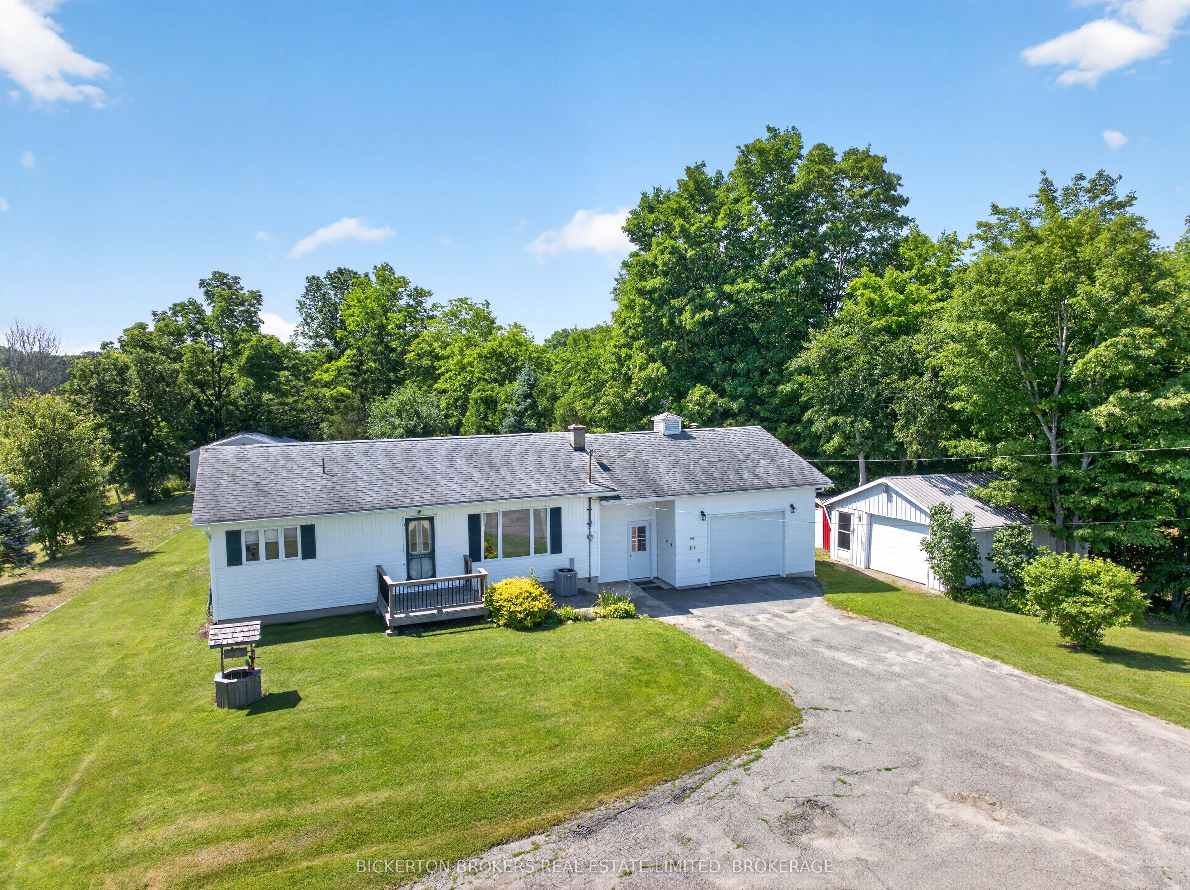 154 Eden Grove Road, Front of Leeds & Seeleys Bay, ON K0E 1L0