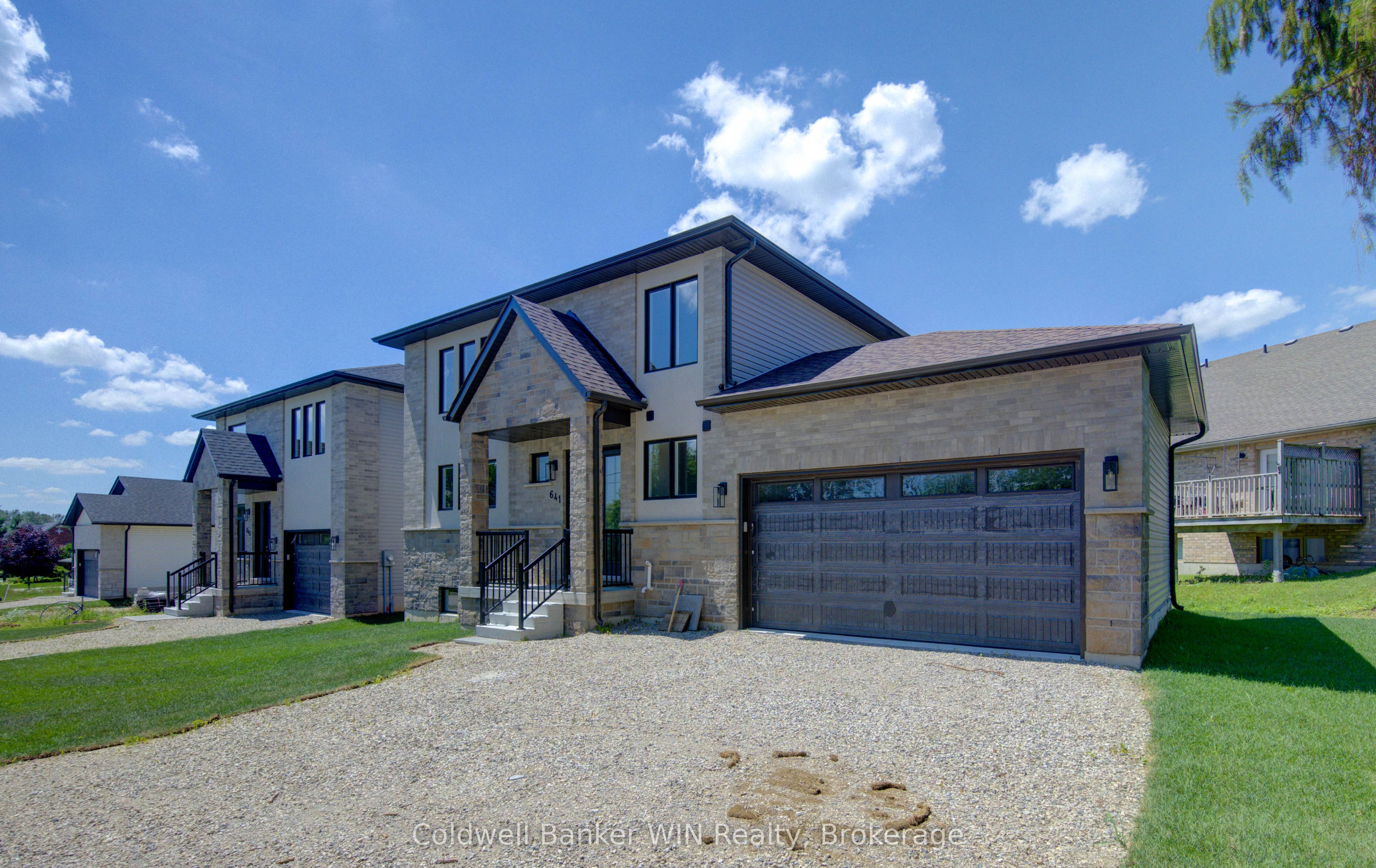 641 Martin Street, Wellington North, ON N0G 2L3 photo 3