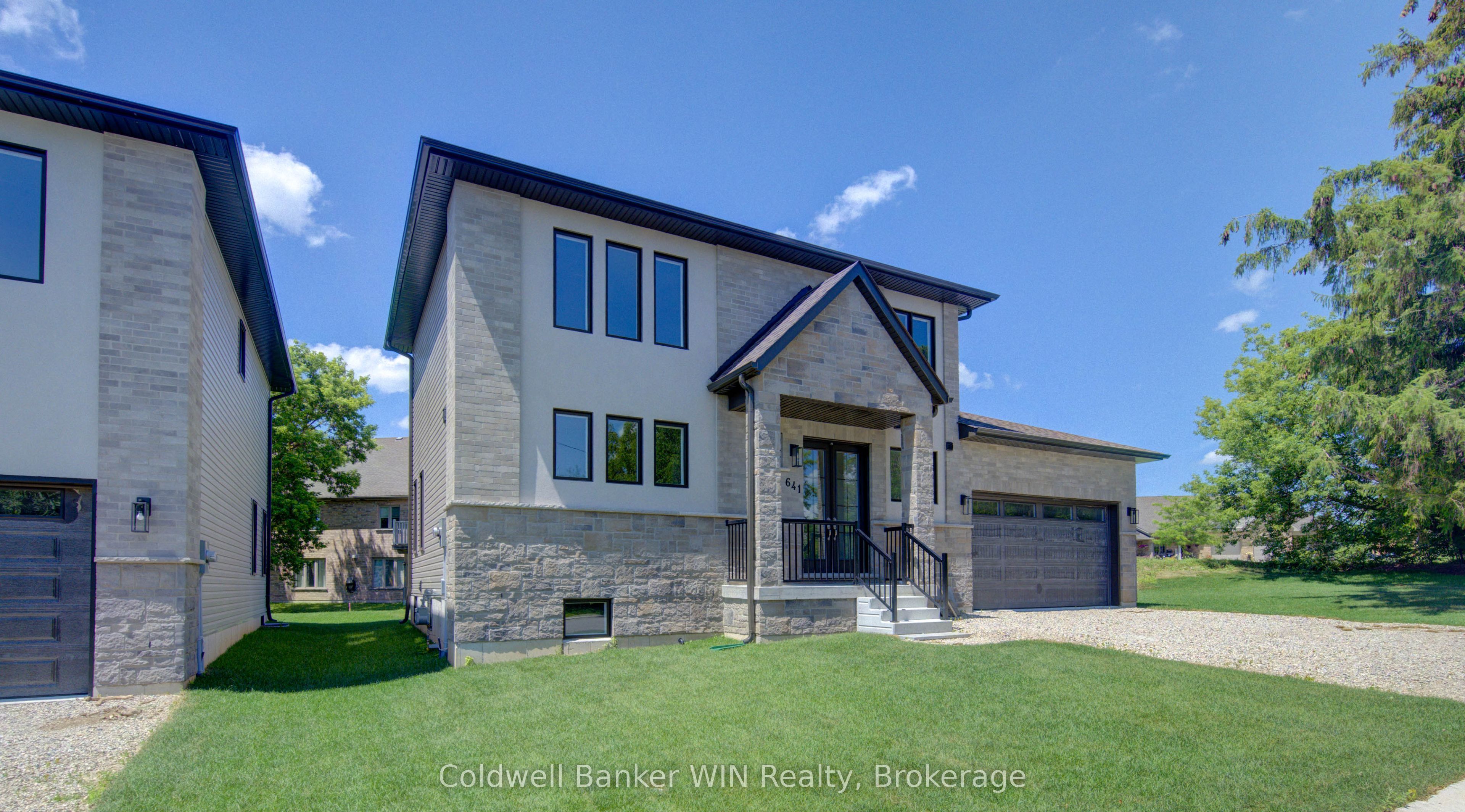 641 Martin Street, Wellington North, ON N0G 2L3 photo 4
