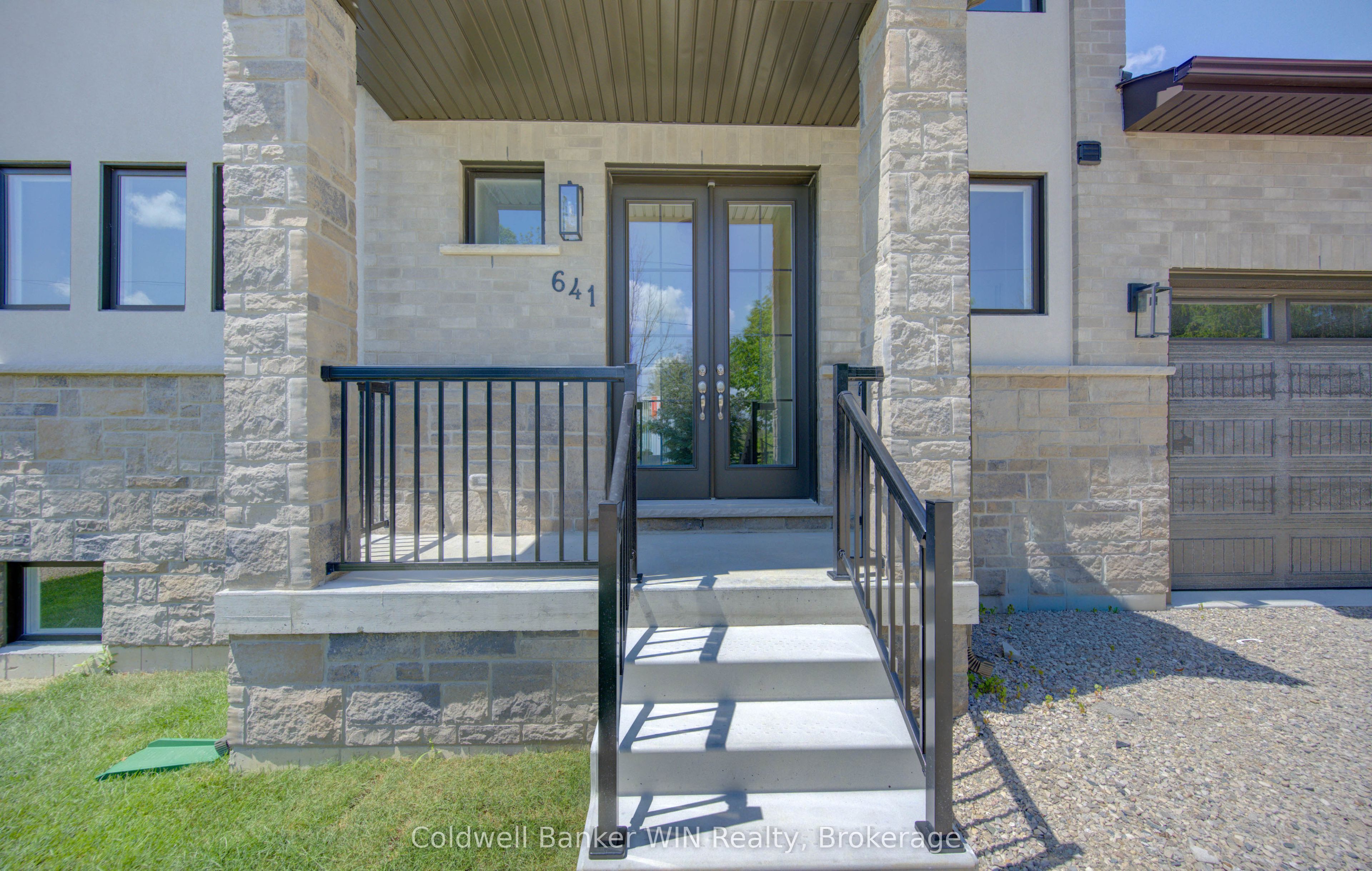 641 Martin Street, Wellington North, ON N0G 2L3 photo 5