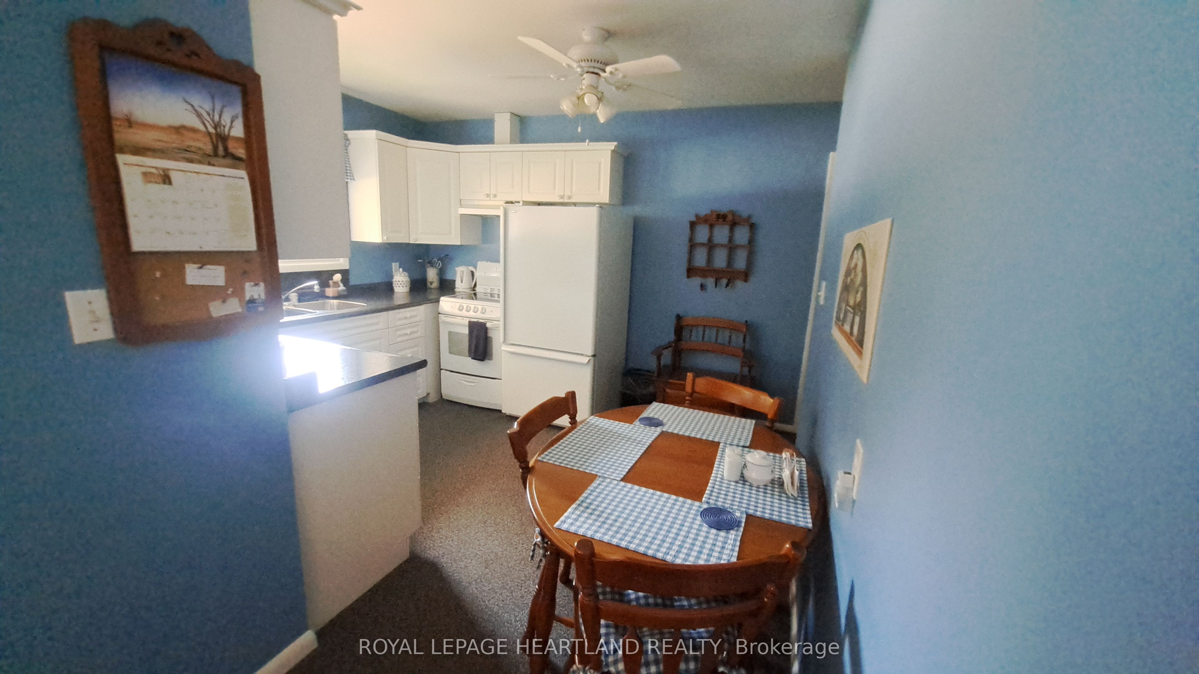 154 Thomas Street, South Huron, ON N0M 1S2 photo 3