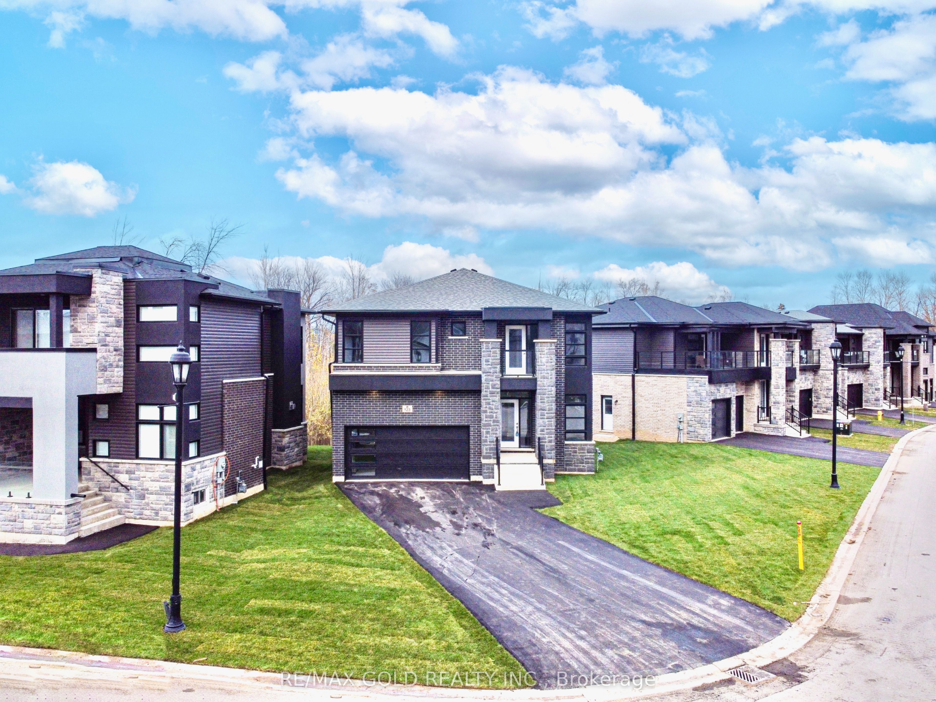 123 Jewel Street 131, Blue Mountains, ON N0H 1J0 photo 4