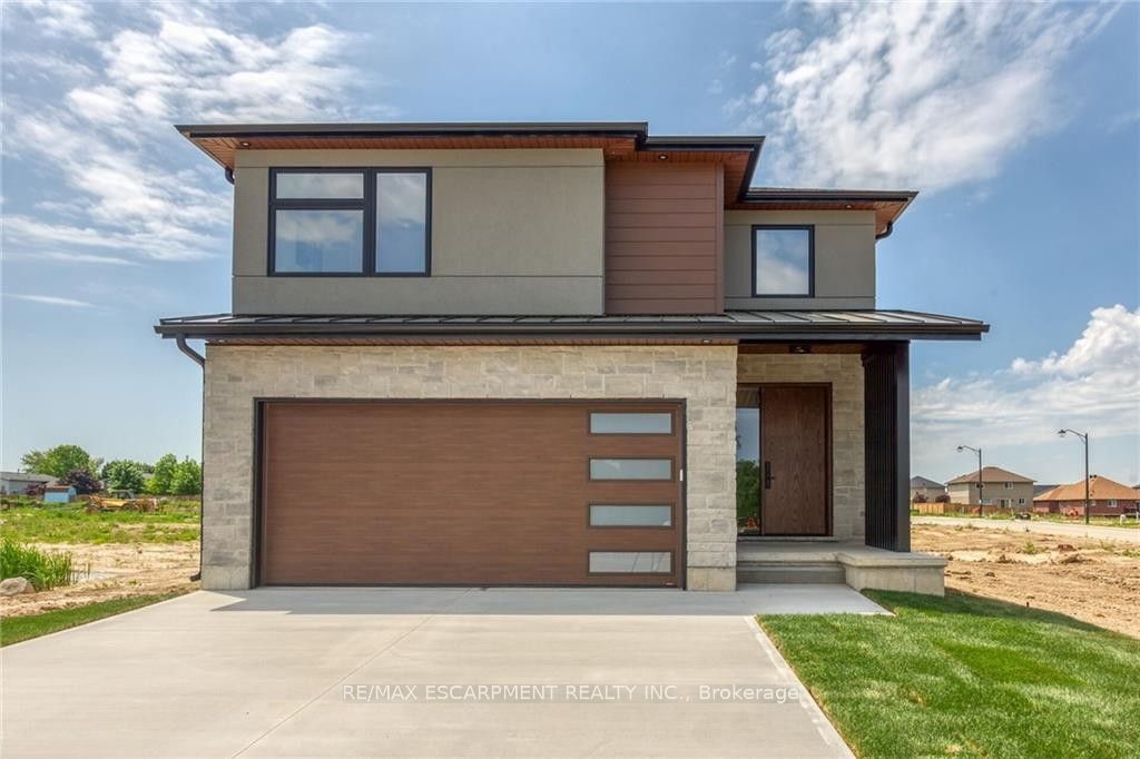 92 Craddock Boulevard, Haldimand, ON N0A 1J0