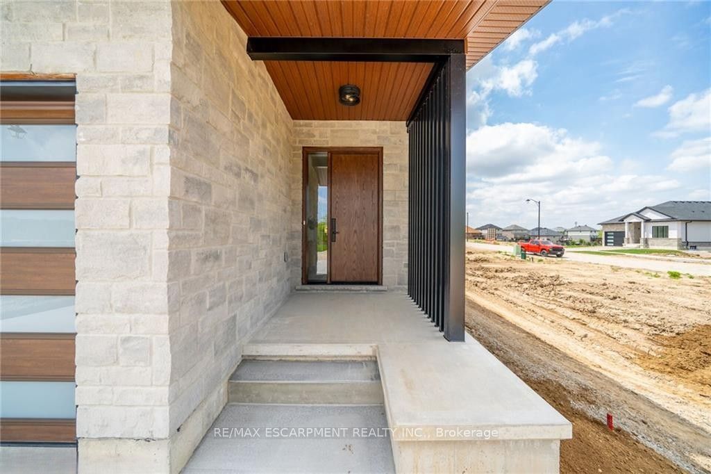 92 Craddock Boulevard, Haldimand, ON N0A 1J0 photo 4