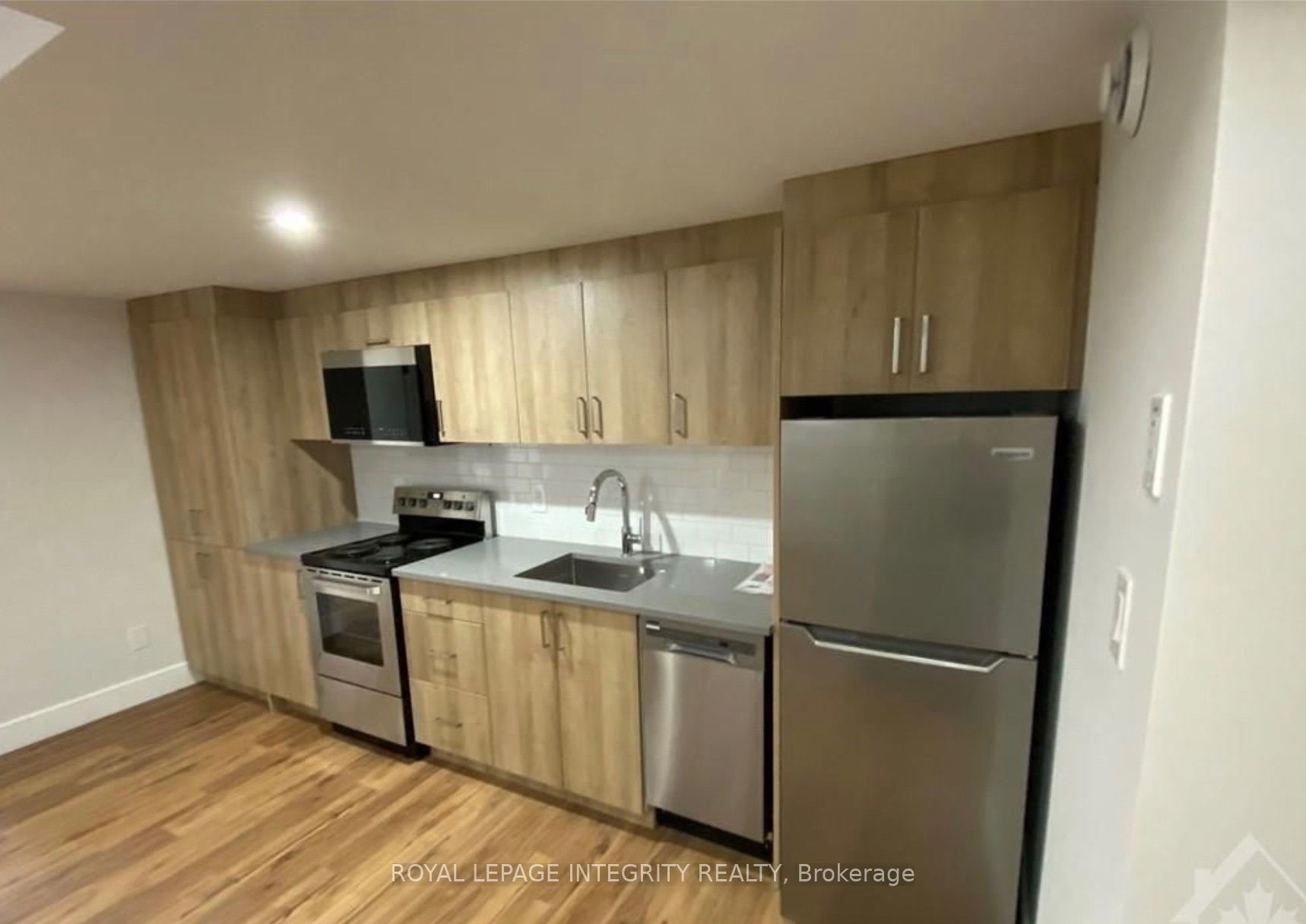 1400 Mayview Avenue Basement, Carlington - Central Park, ON K1Z 8H7 photo 3