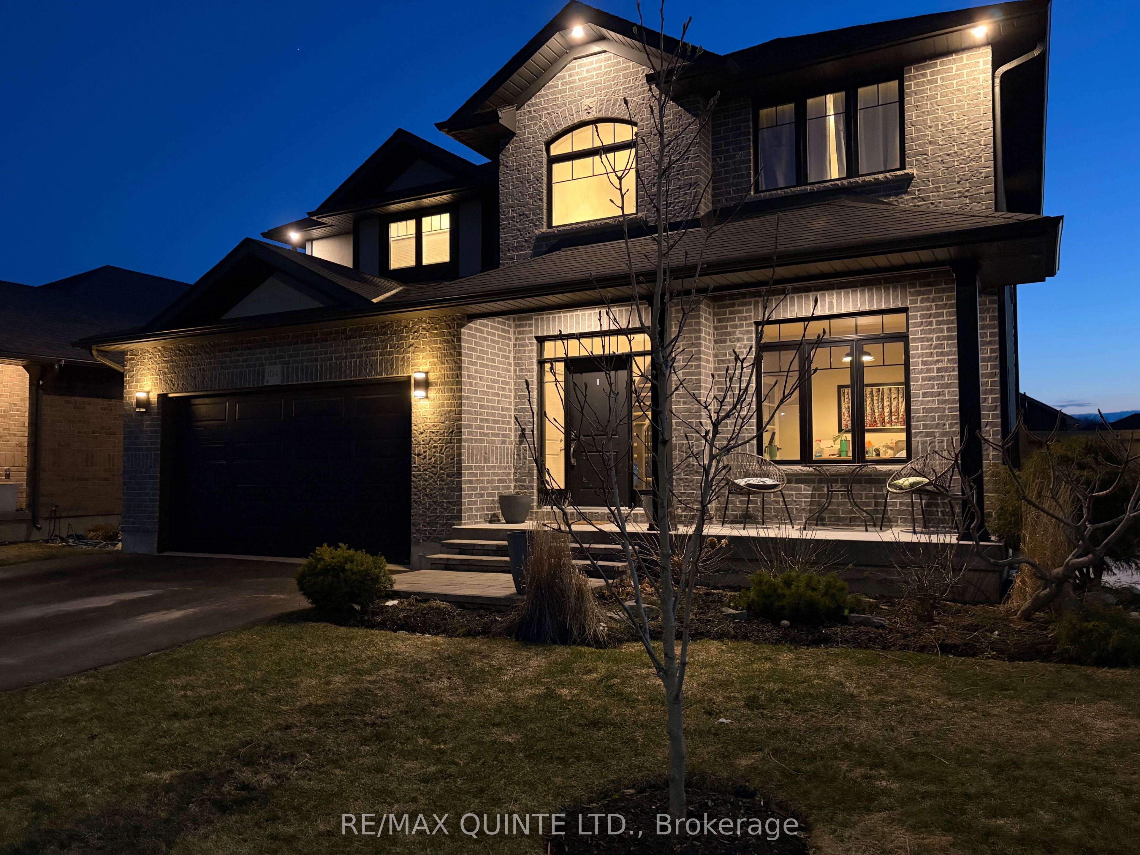 104 Hampton Ridge Drive, Belleville, ON K8N 0E6 photo 3