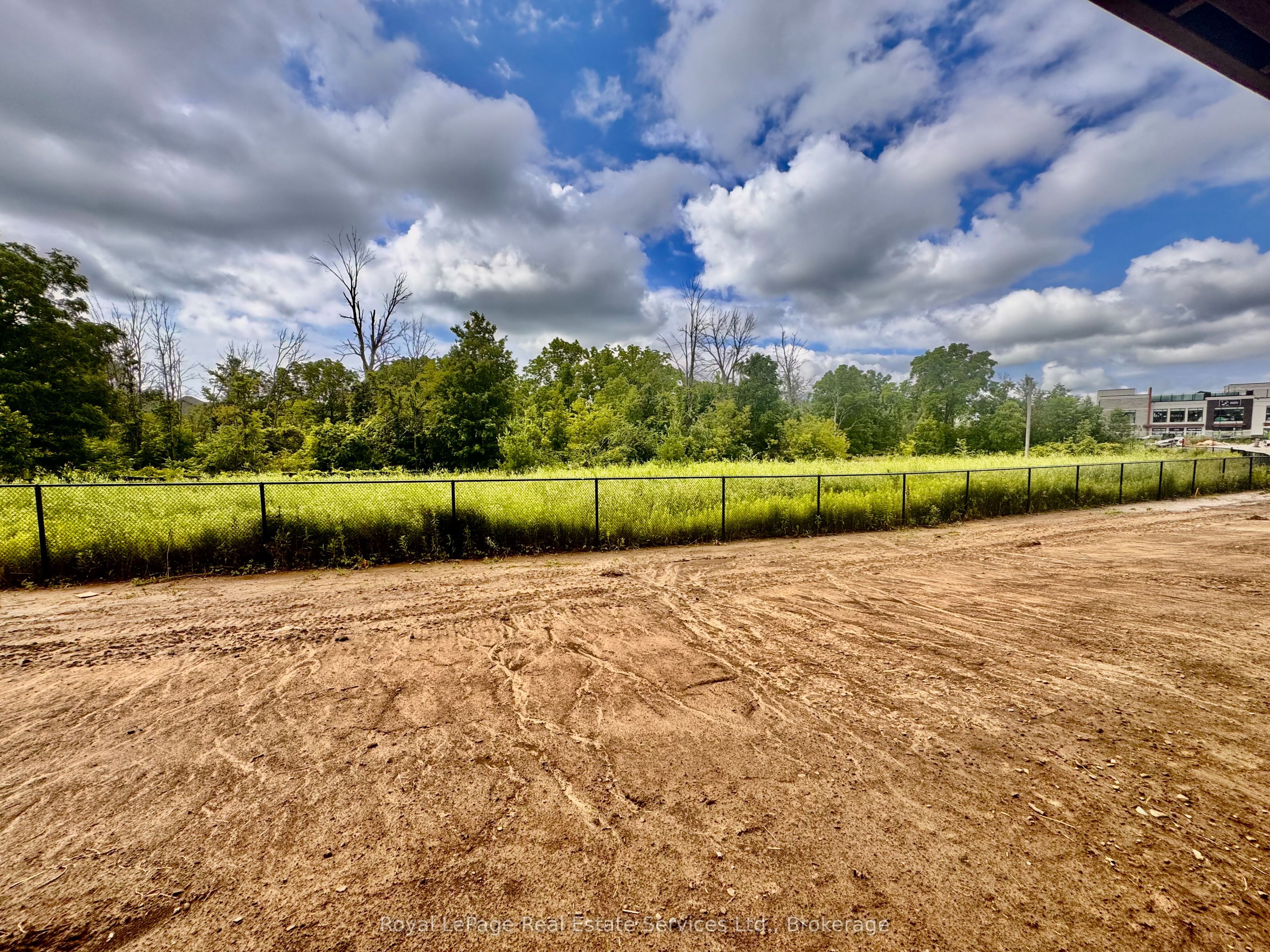 86 Valley Trail Place, Hamilton, ON L8B 2A2 photo 4