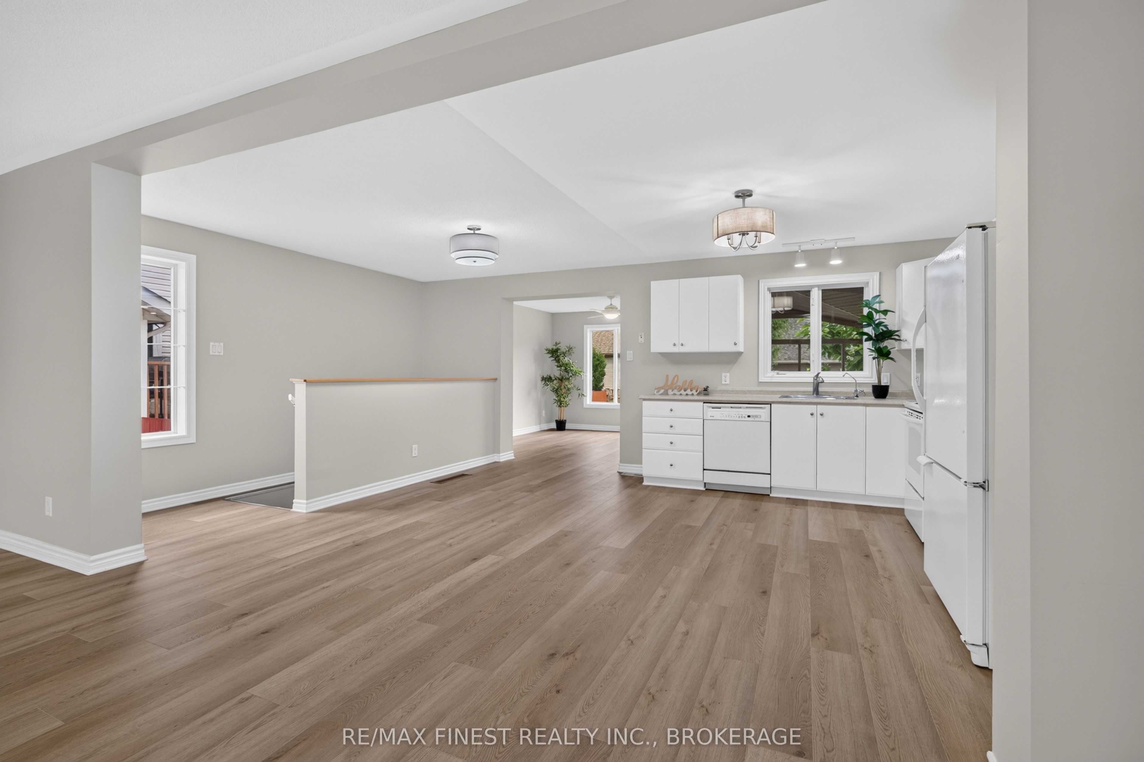 145 Elmwood Drive, Gananoque, ON K7G 1P2 photo 4