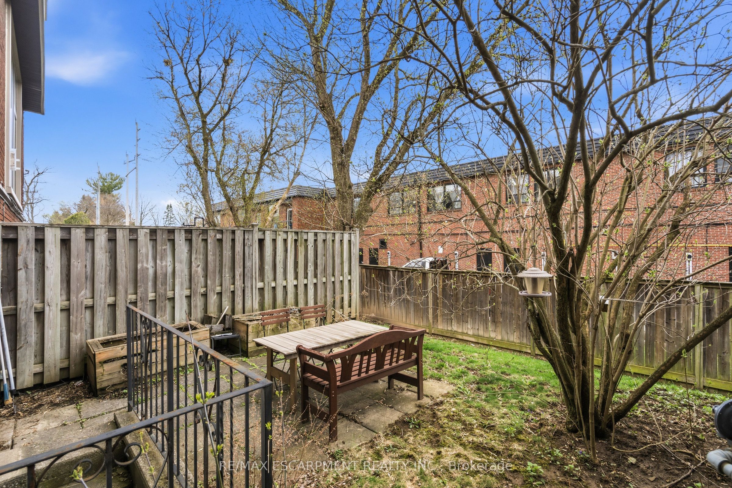 23 WATSONS Lane 6, Hamilton, ON L9H 5G9 photo 4