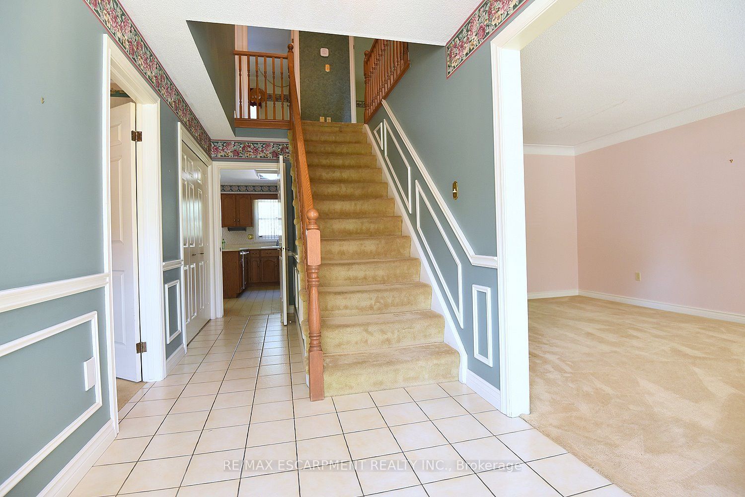 275 Woodland Drive, Hamilton, ON L9G 3Z9 photo 4