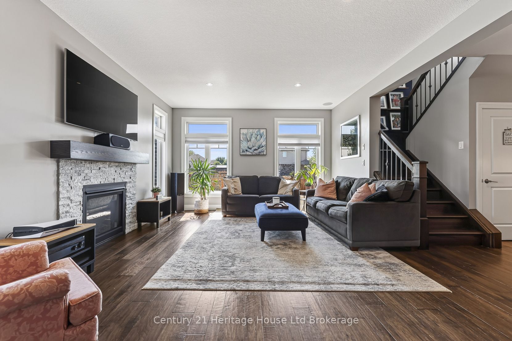 924 Springbank Avenue N, Woodstock, ON N4T 0G1 photo 3