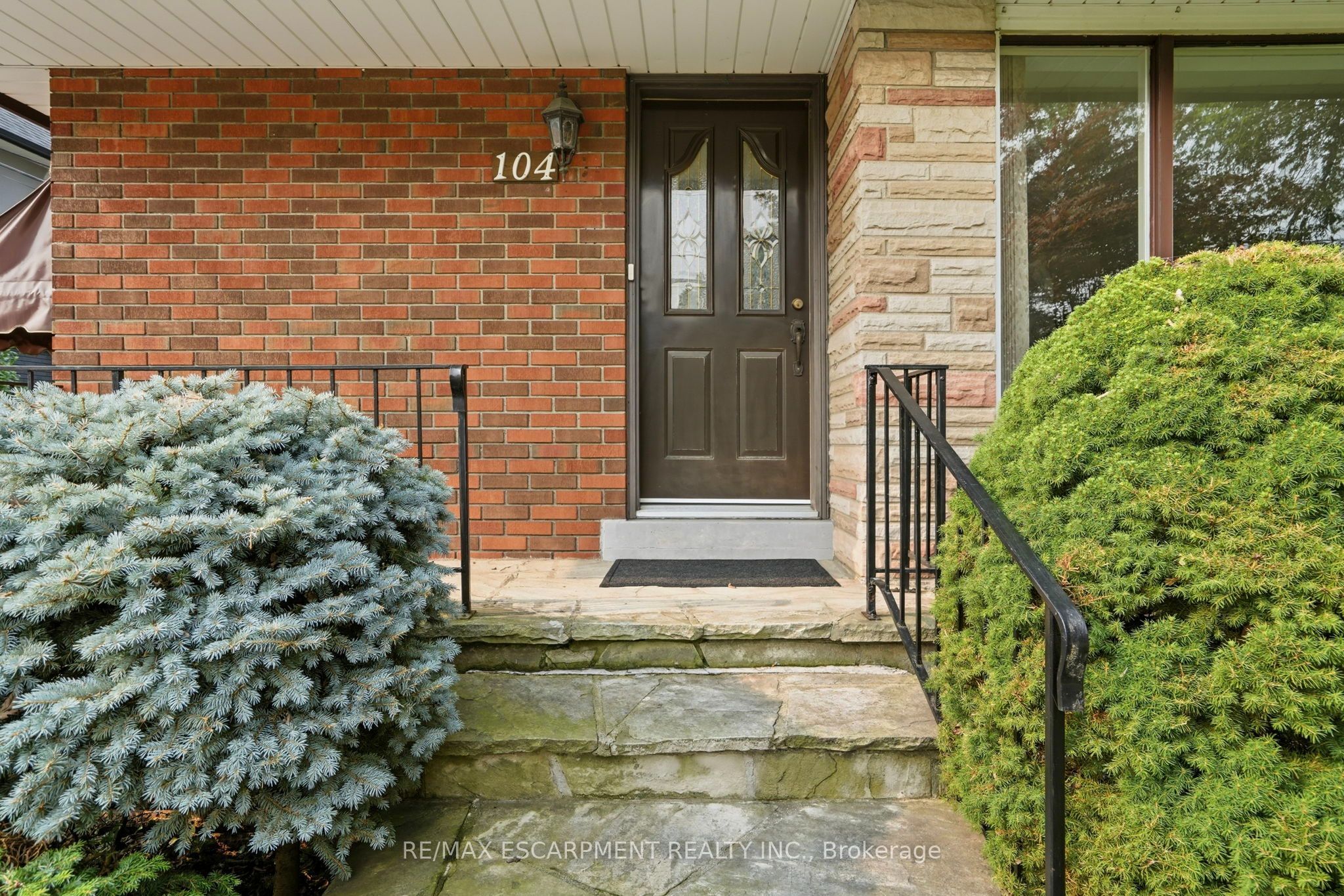 104 Dallas Avenue, Hamilton, ON L8V 2E9 photo 4